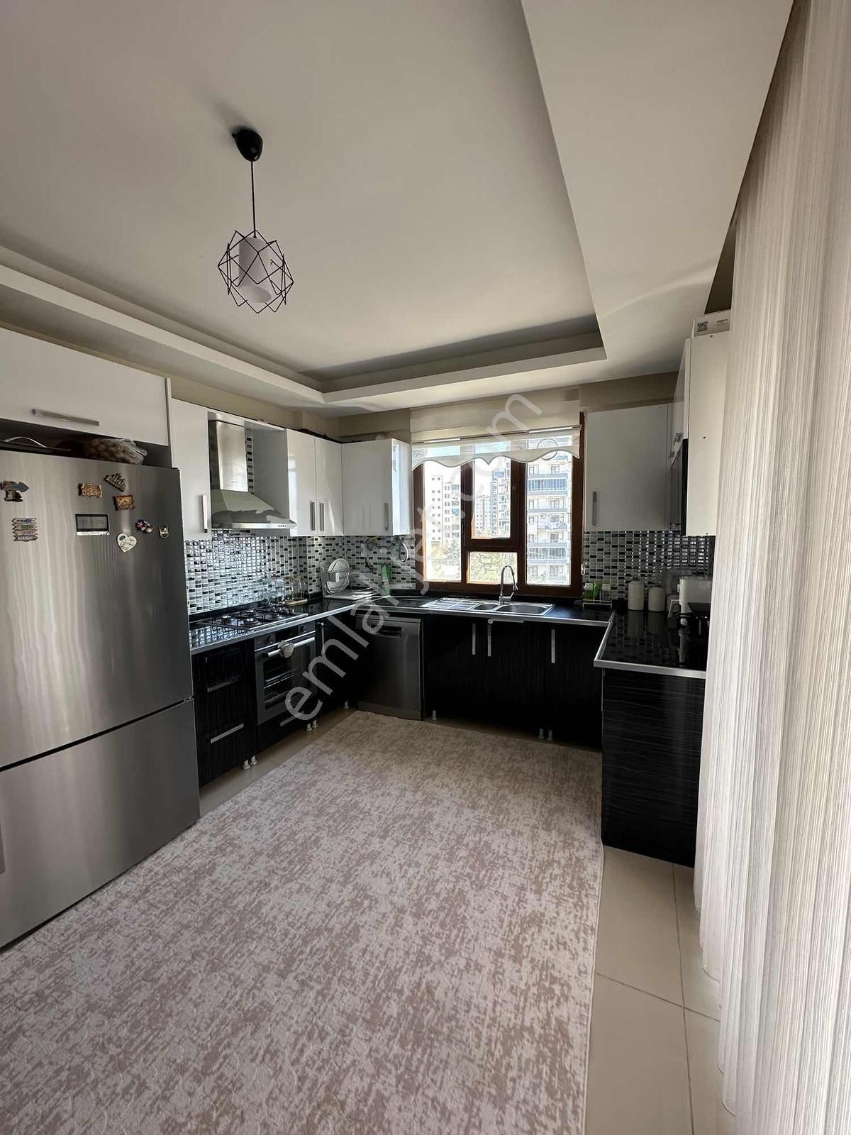 Rotadan Barış Mahallesinde 3+1 Fırsat Daire - Görsel 25