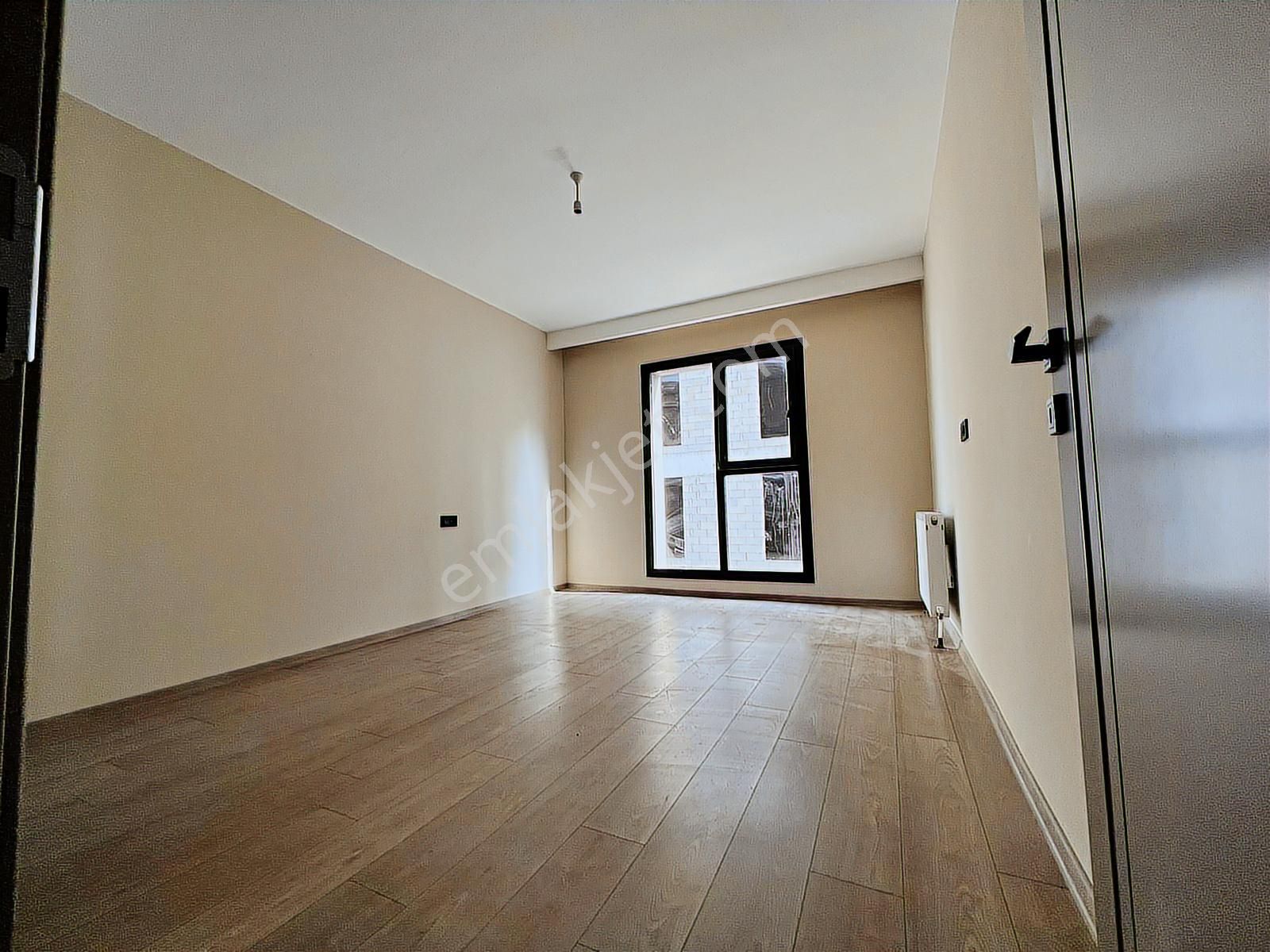 Yenikent Emlak'tan Ara Katta Kiralık 3+1 Daire - Görsel 6
