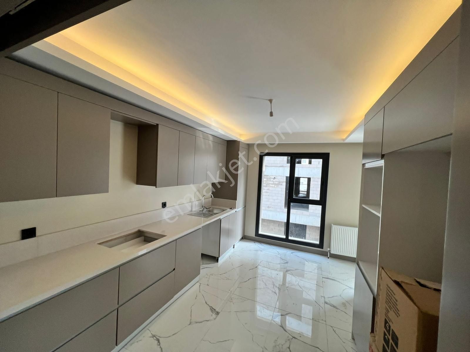 Yenikent Emlak'tan Ara Katta Kiralık 3+1 Daire - Görsel 26
