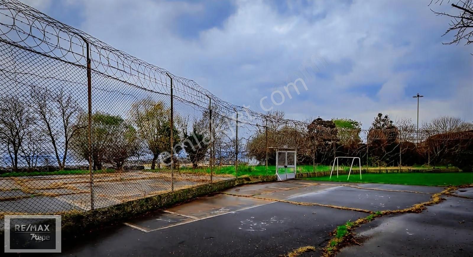 Yeşilköyde'de Denız Ve Havuz Manzaralı Kiralık 4+1 Daire - Görsel 23