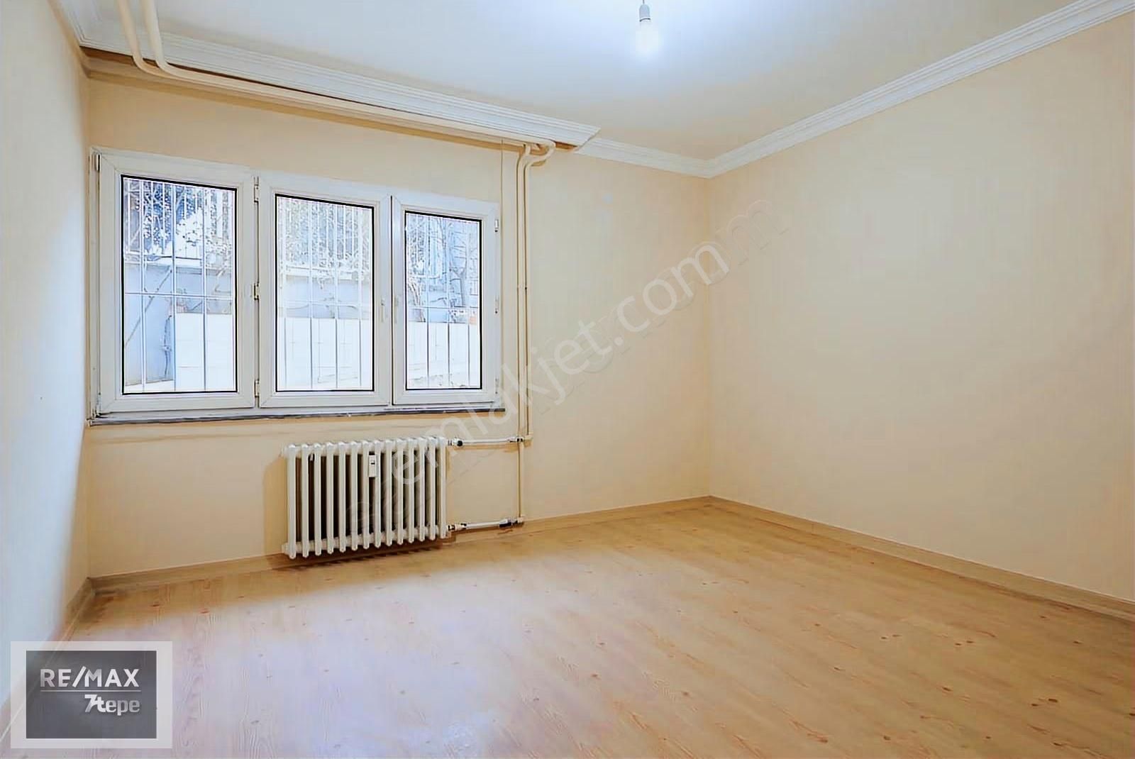 Yeşilköyde'de Denız Ve Havuz Manzaralı Kiralık 4+1 Daire - Görsel 7