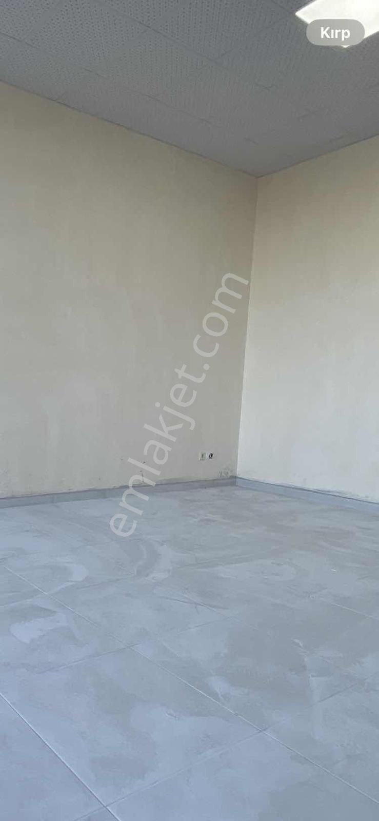 Tuzla Orhanlı Demokrasi Caddesi Yakını Sıfır 80 M2 'lik İşyeri - Görsel 22