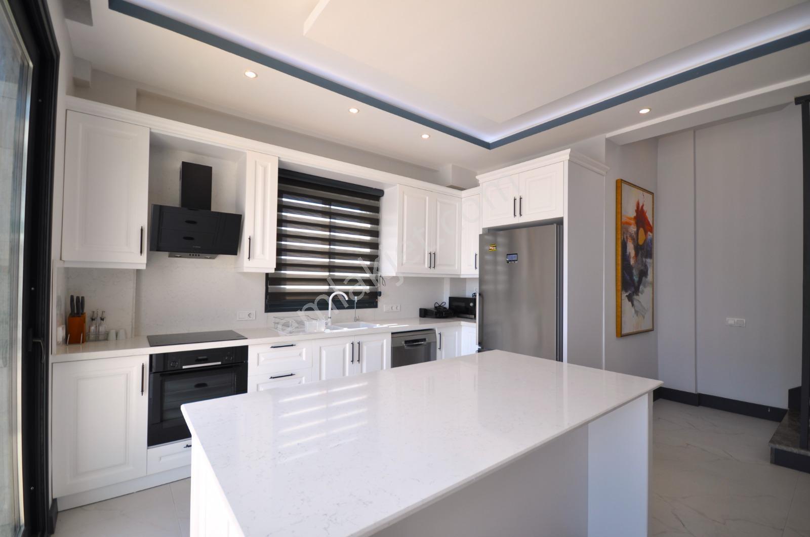 Goldhouse Dan Satılık 4+1 Ultra Lüks Deniz Manzaralı Villa - Görsel 13