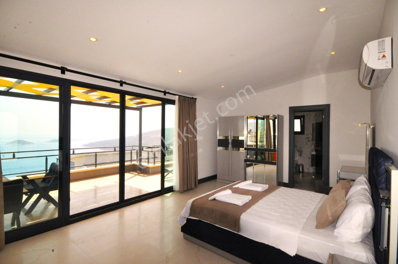 Goldhouse Dan Satılık 4+1 Ultra Lüks Deniz Manzaralı Villa - Görsel 34