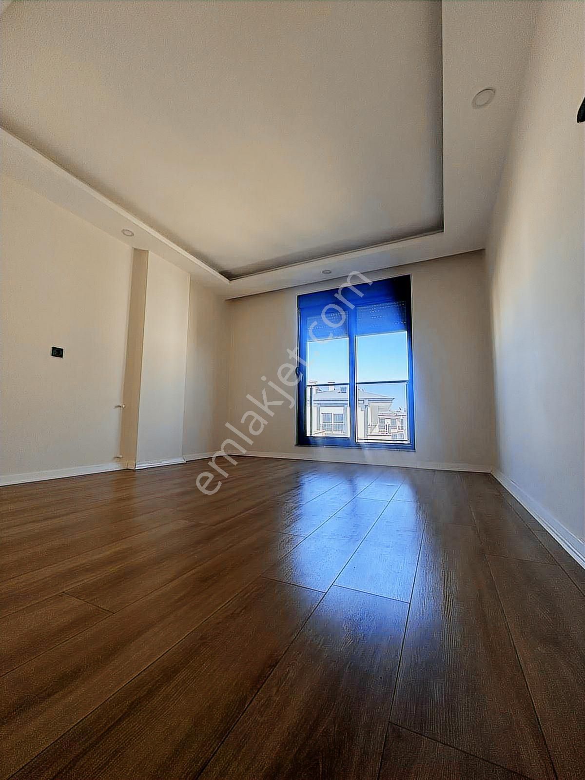 Fevzi Kaçmak Mahallesinde Katta Kiralık - Görsel 2