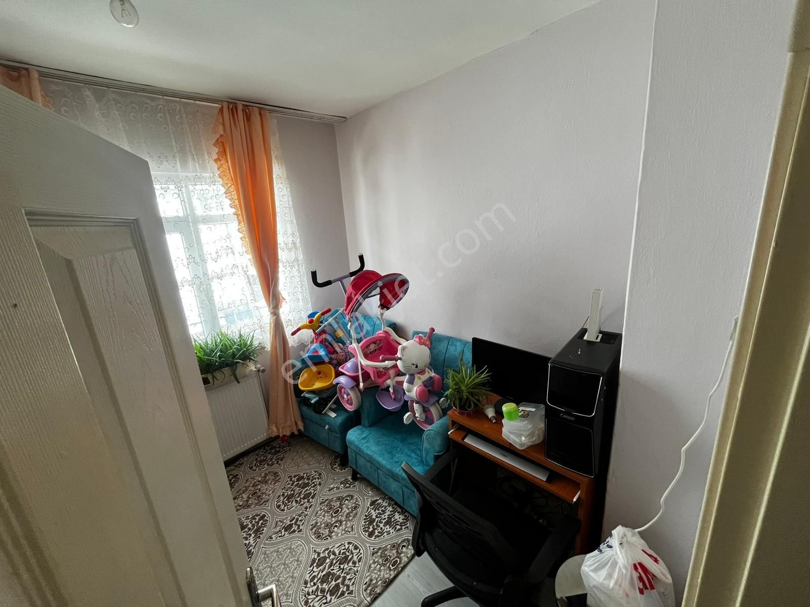 Es-as'tan Mareşalde Ara Katta Bağımsız 2+1 Kiralık Daire - Görsel 14