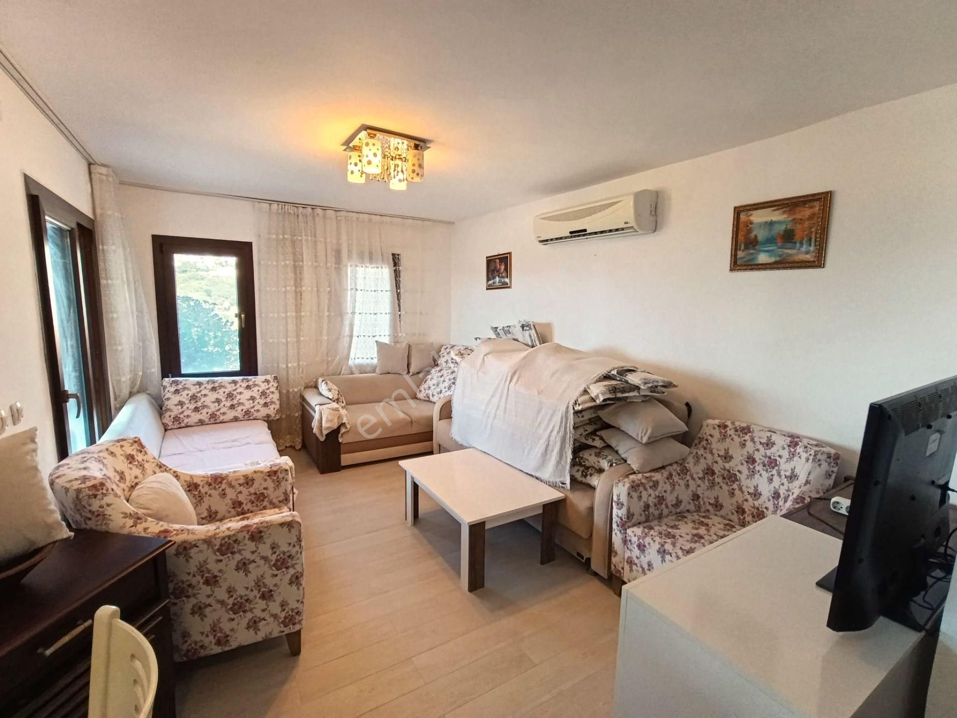 Gümüşlük’ün Kalbinde, Mavinin Her Tonuna Komşu: Tam Eşyalı 3+1 Villa - Görsel 14