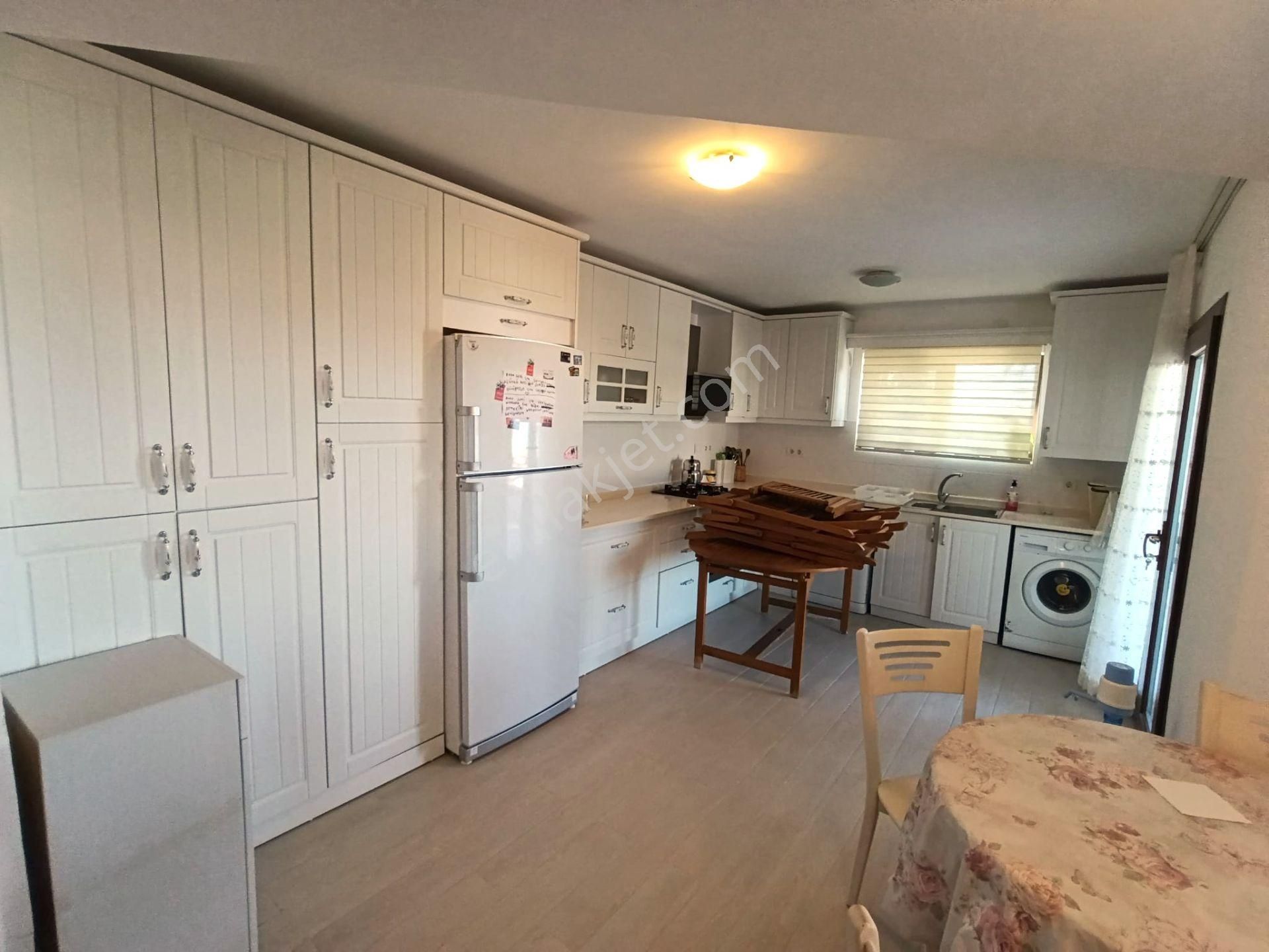 Gümüşlük’ün Kalbinde, Mavinin Her Tonuna Komşu: Tam Eşyalı 3+1 Villa - Görsel 13