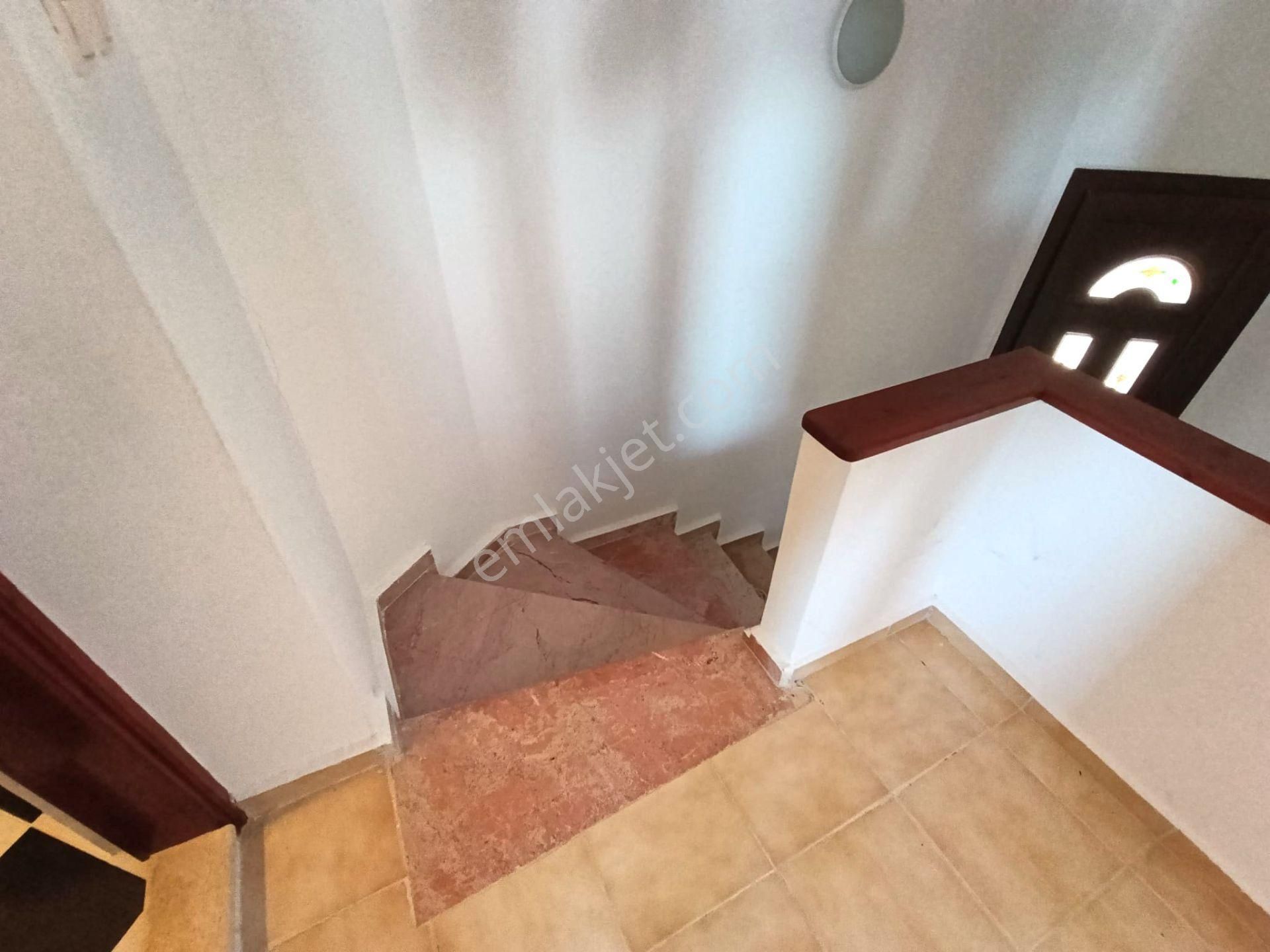 Gümüşlük’ün Kalbinde, Mavinin Her Tonuna Komşu: Tam Eşyalı 3+1 Villa - Görsel 16