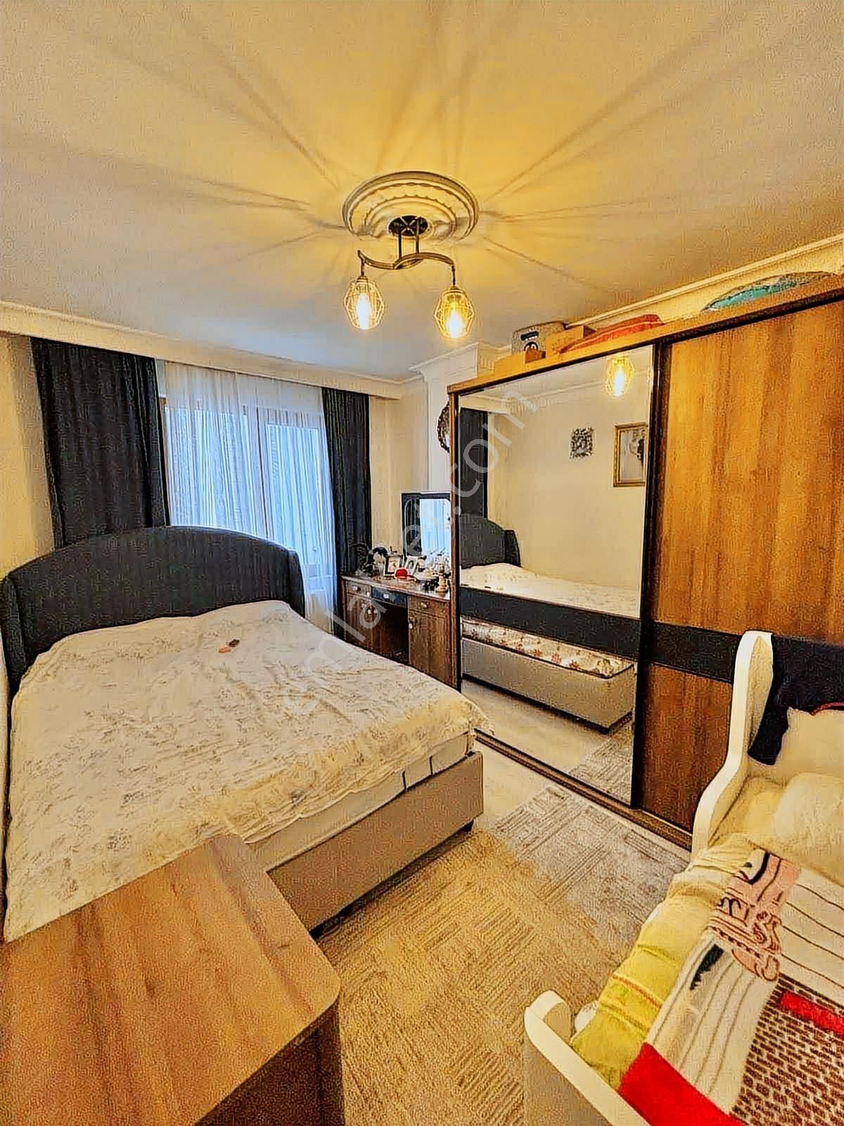 İmren Gayrimenkulden Yeşilova Mh. 2+1 75 M2 Ön Cephe Köşe Başı - Görsel 26