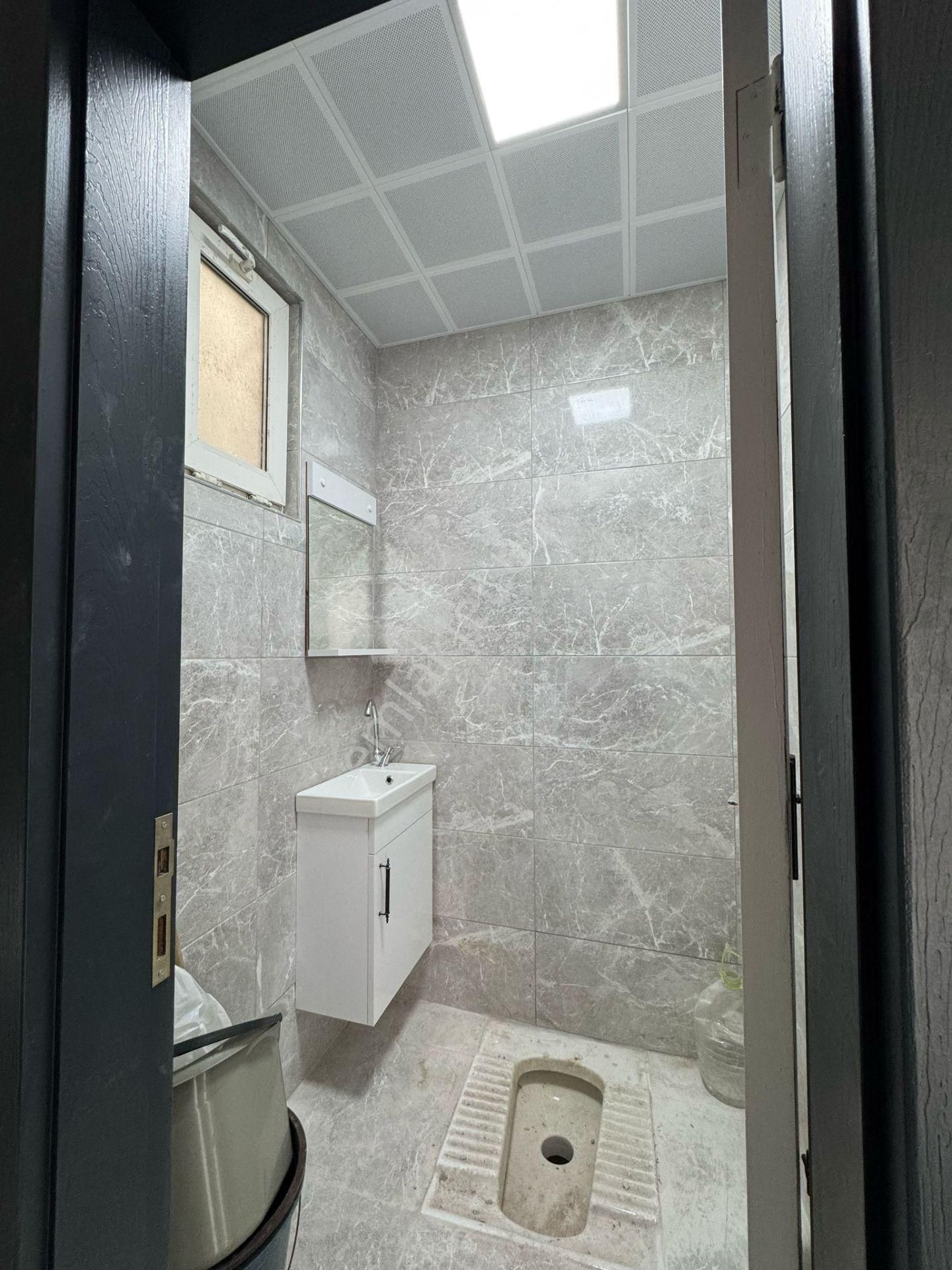 Çiçekli Cuma Pazarı Yakını 3+1 Çift Banyolu Full Yapılı Ön Cephe - Görsel 14