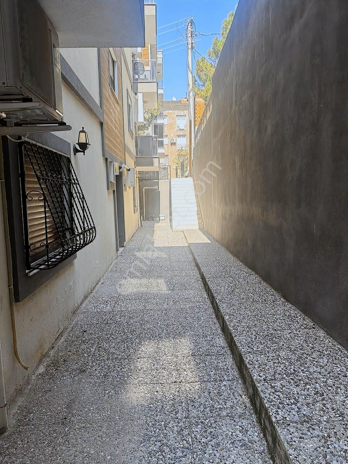 Buca Şirinyer Laleli Mah 1+1 Doğalgazlı 45 M2 Satılık Daire - Görsel 6