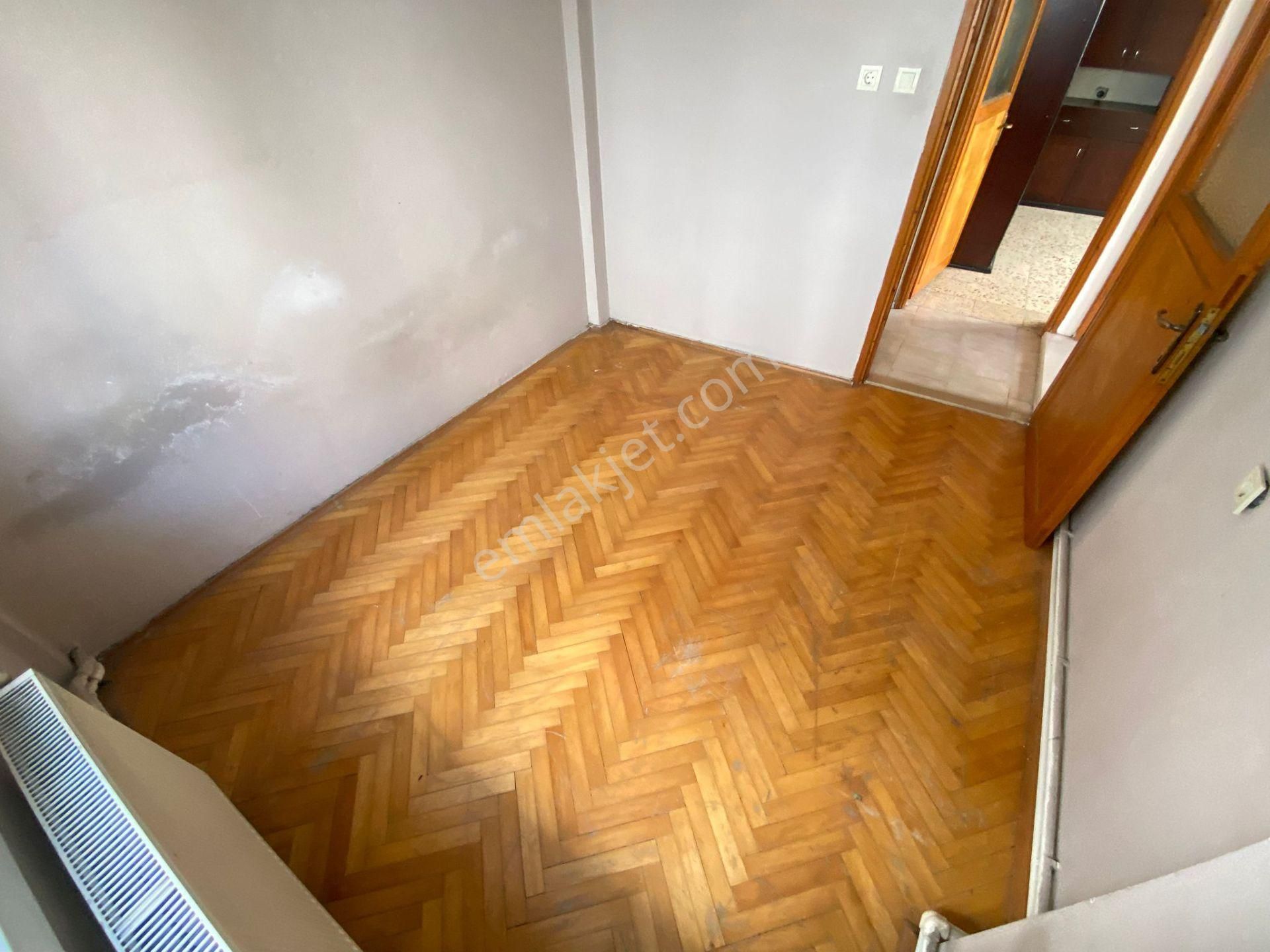 Acil Buca Uçanyol Kavşağı Yakını 3+1 120m2 D.gazlı Arakat Ayrı Mutfak Daire - Görsel 10