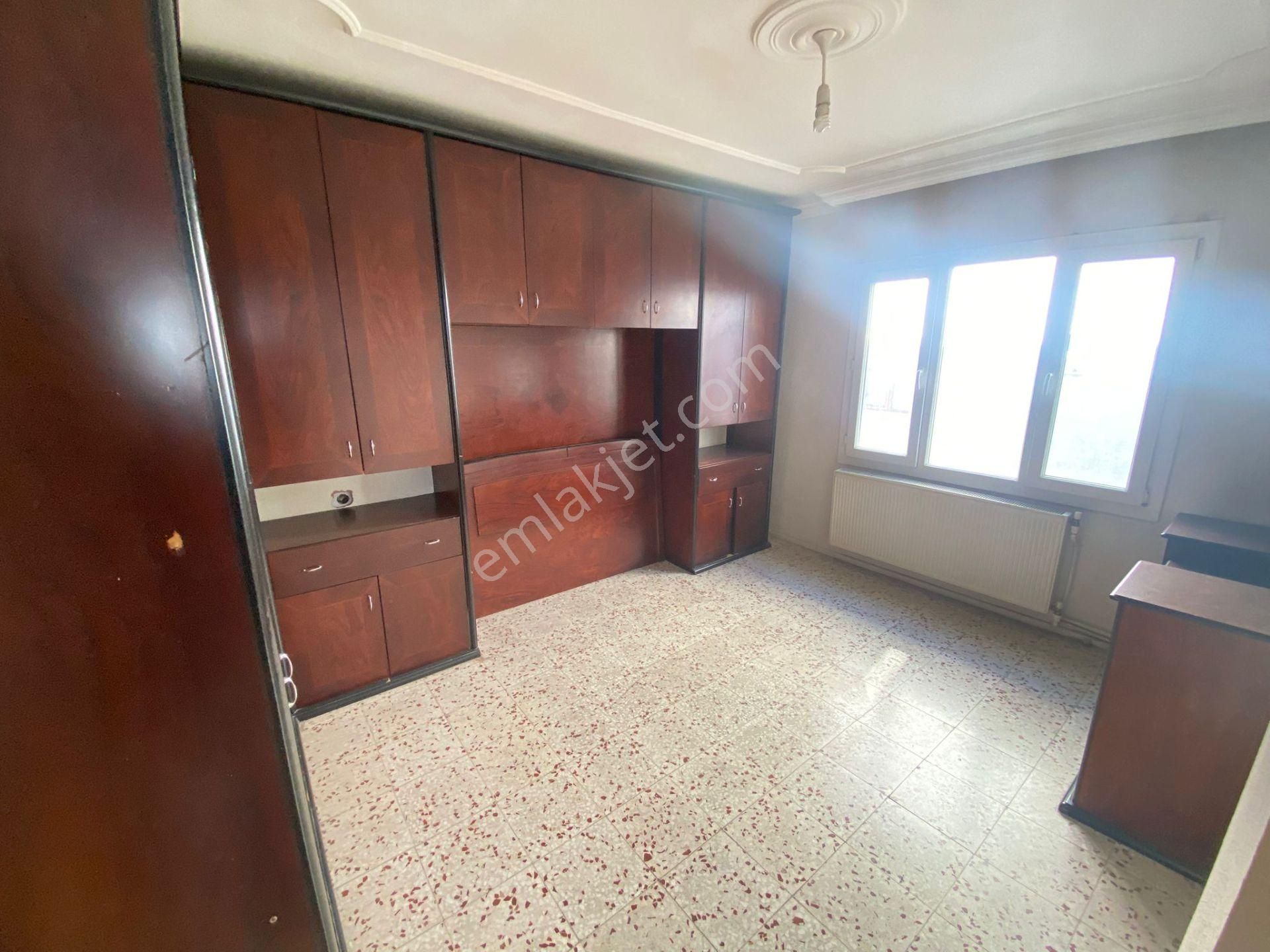Acil Buca Uçanyol Kavşağı Yakını 3+1 120m2 D.gazlı Arakat Ayrı Mutfak Daire - Görsel 13