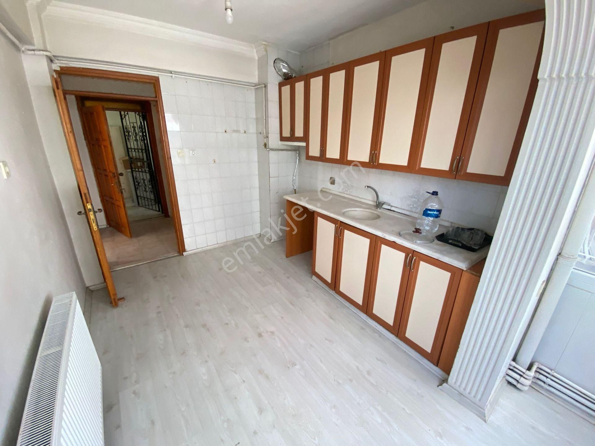 Acil Buca Uçanyol Kavşağı Yakını 3+1 120m2 D.gazlı Arakat Ayrı Mutfak Daire - Görsel 21