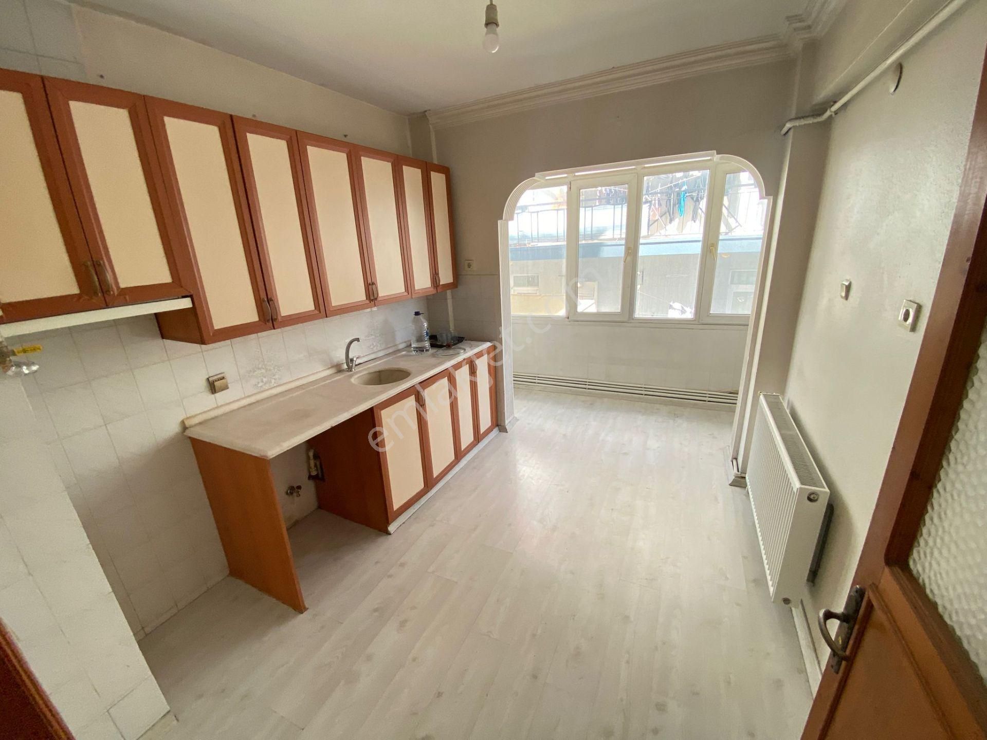 Acil Buca Uçanyol Kavşağı Yakını 3+1 120m2 D.gazlı Arakat Ayrı Mutfak Daire - Görsel 24