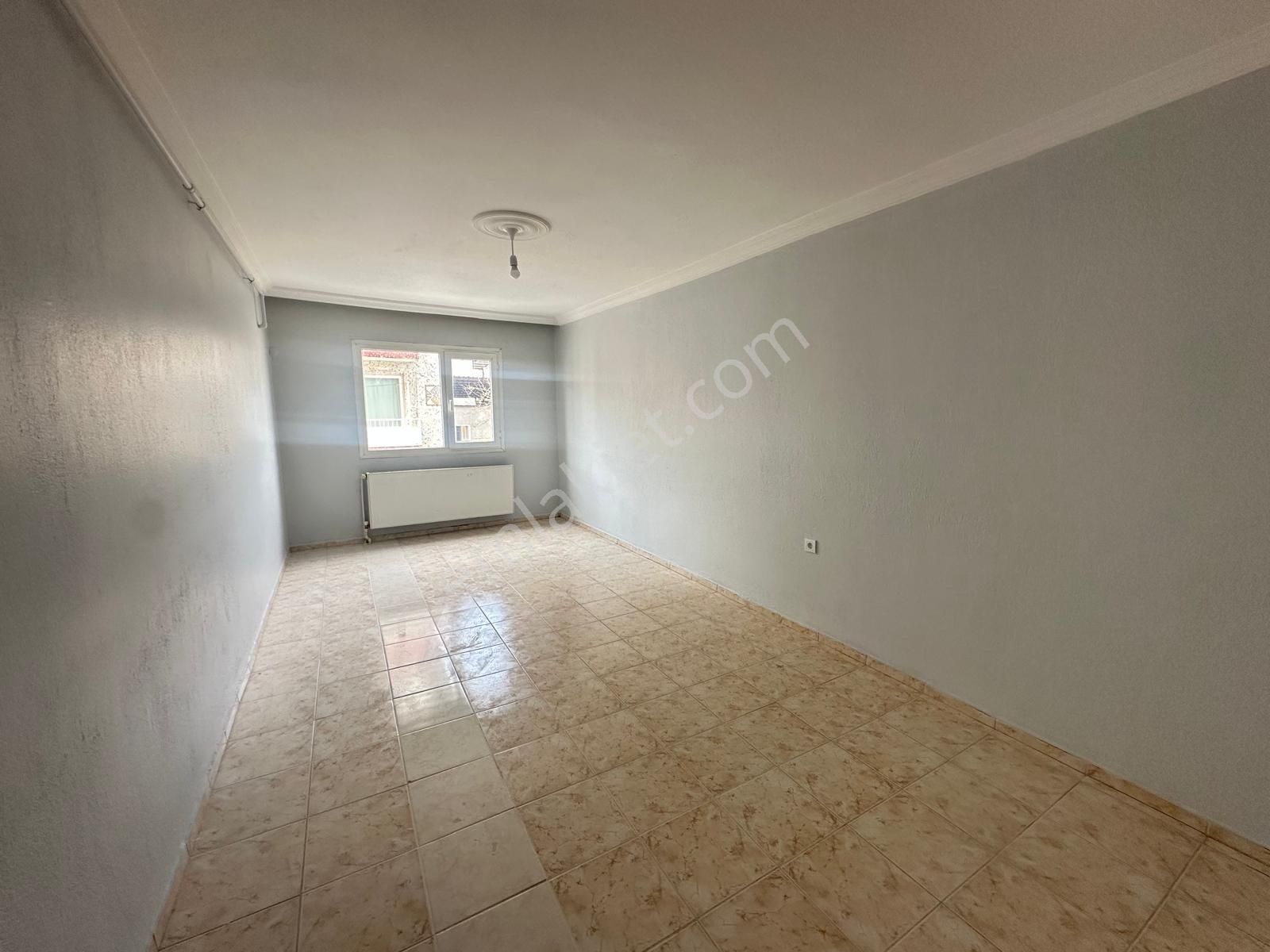 Barış Mah Geniş Ve Konforlu 3+1 Kiralık Daire - Görsel 20