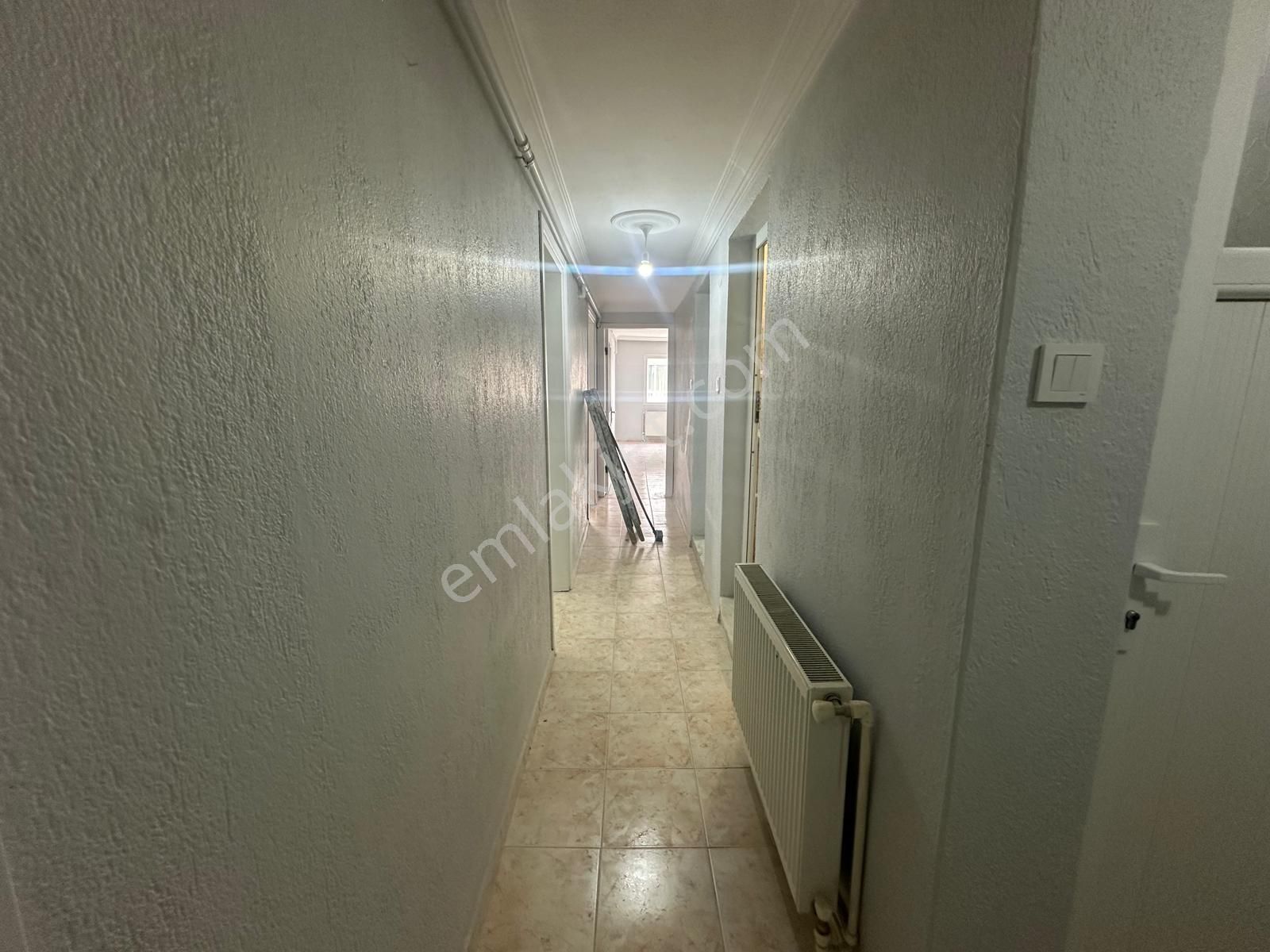 Barış Mah Geniş Ve Konforlu 3+1 Kiralık Daire - Görsel 16