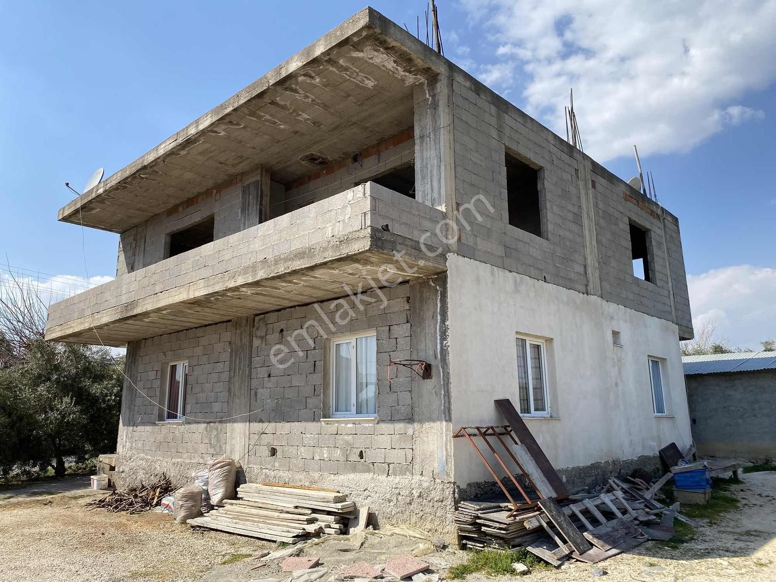 Tabiyede Satılık 2 Katlı Birbirinden Bağımsız 2+1