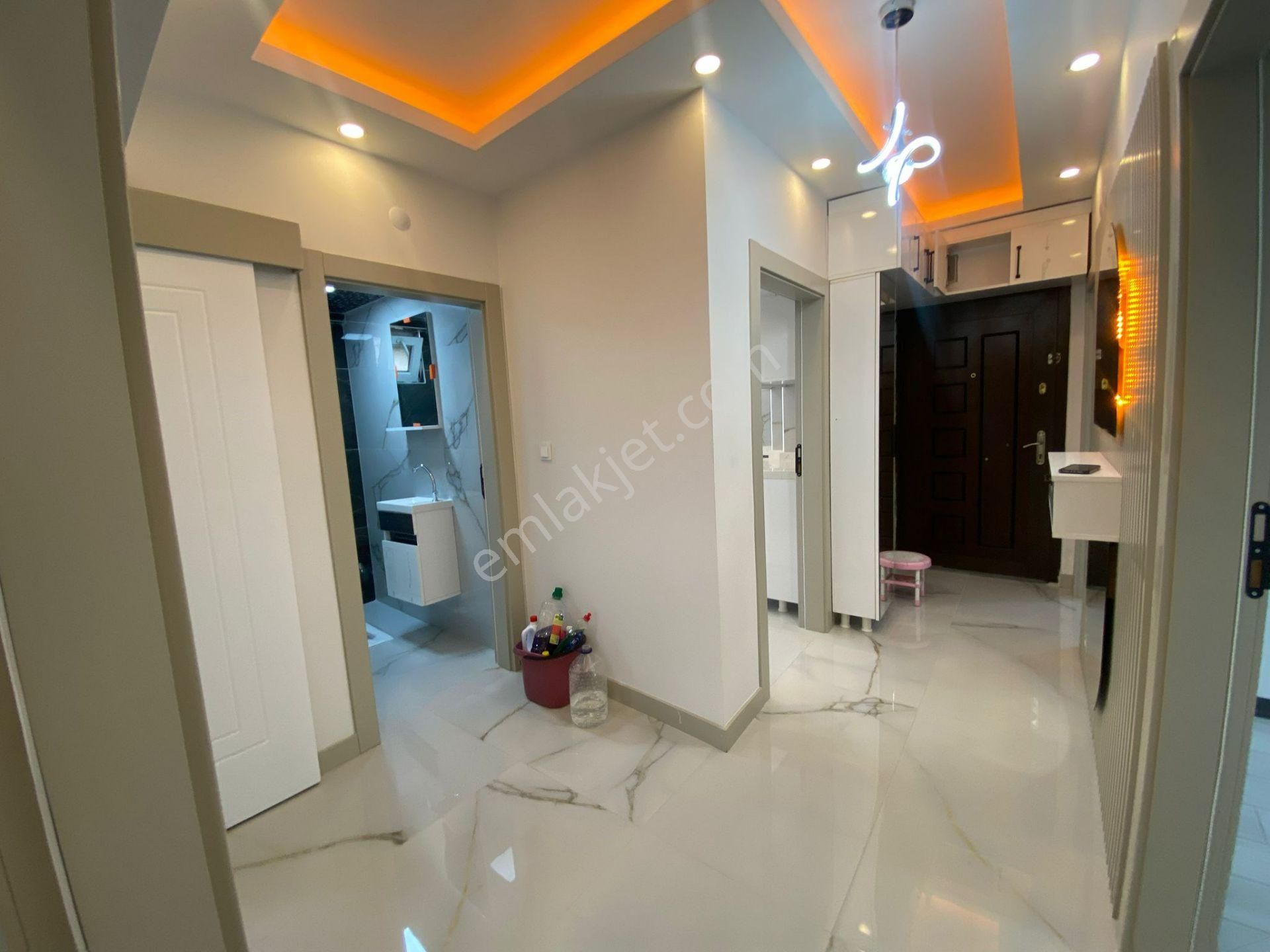 Hayal'den Pınarbaşı Mah'de 3+1 Bağımsız Ara Katta Mekrezi Konumda Lüx Yapılı Daire - Görsel 25