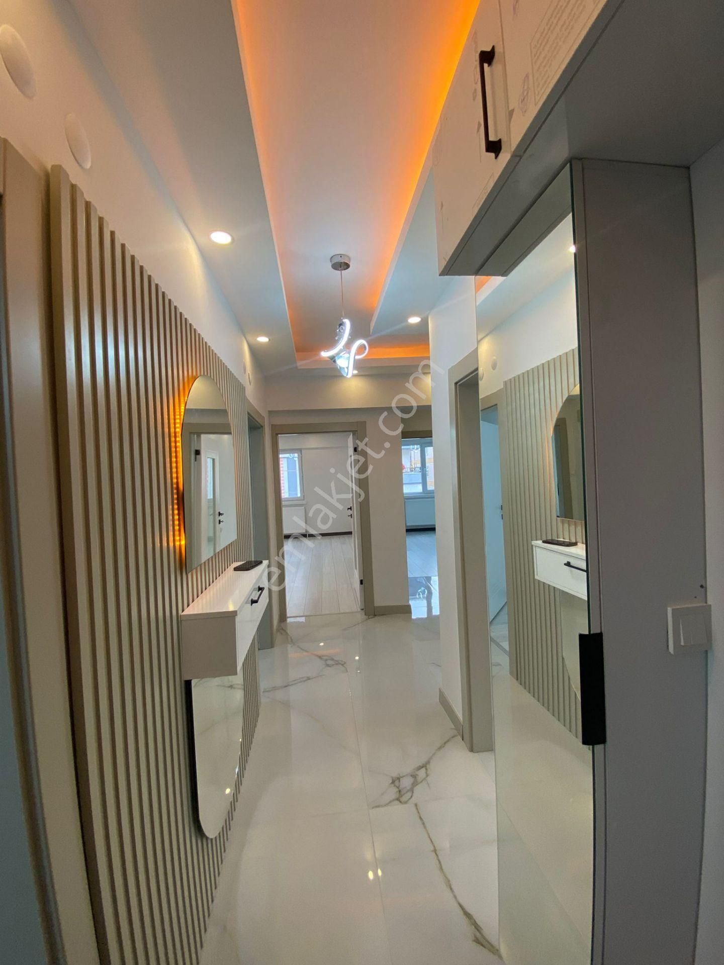 Hayal'den Pınarbaşı Mah'de 3+1 Bağımsız Ara Katta Mekrezi Konumda Lüx Yapılı Daire - Görsel 27