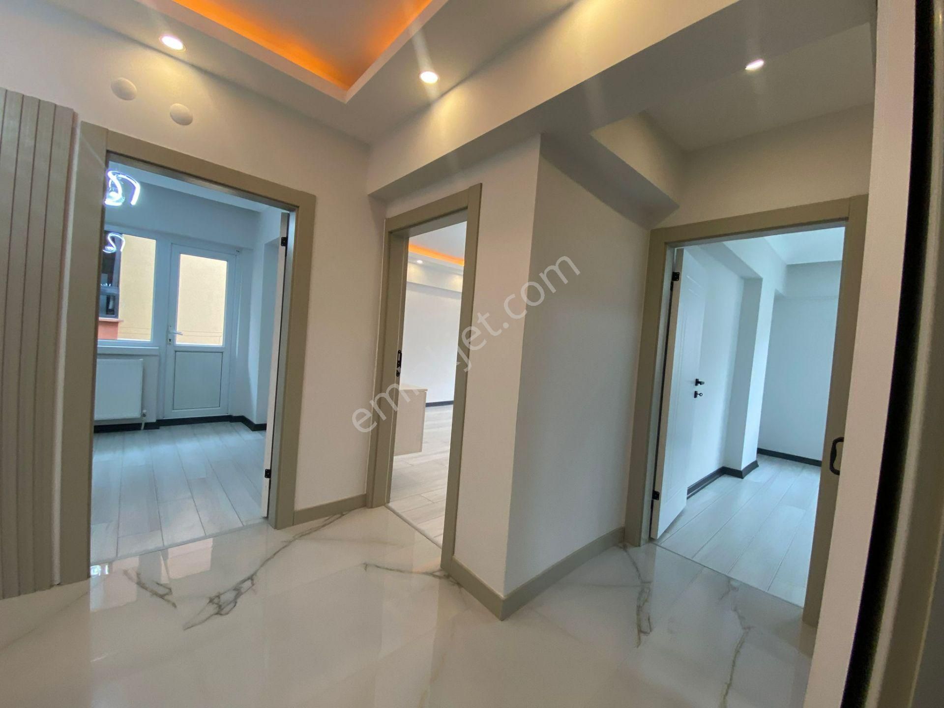 Hayal'den Pınarbaşı Mah'de 3+1 Bağımsız Ara Katta Mekrezi Konumda Lüx Yapılı Daire - Görsel 24