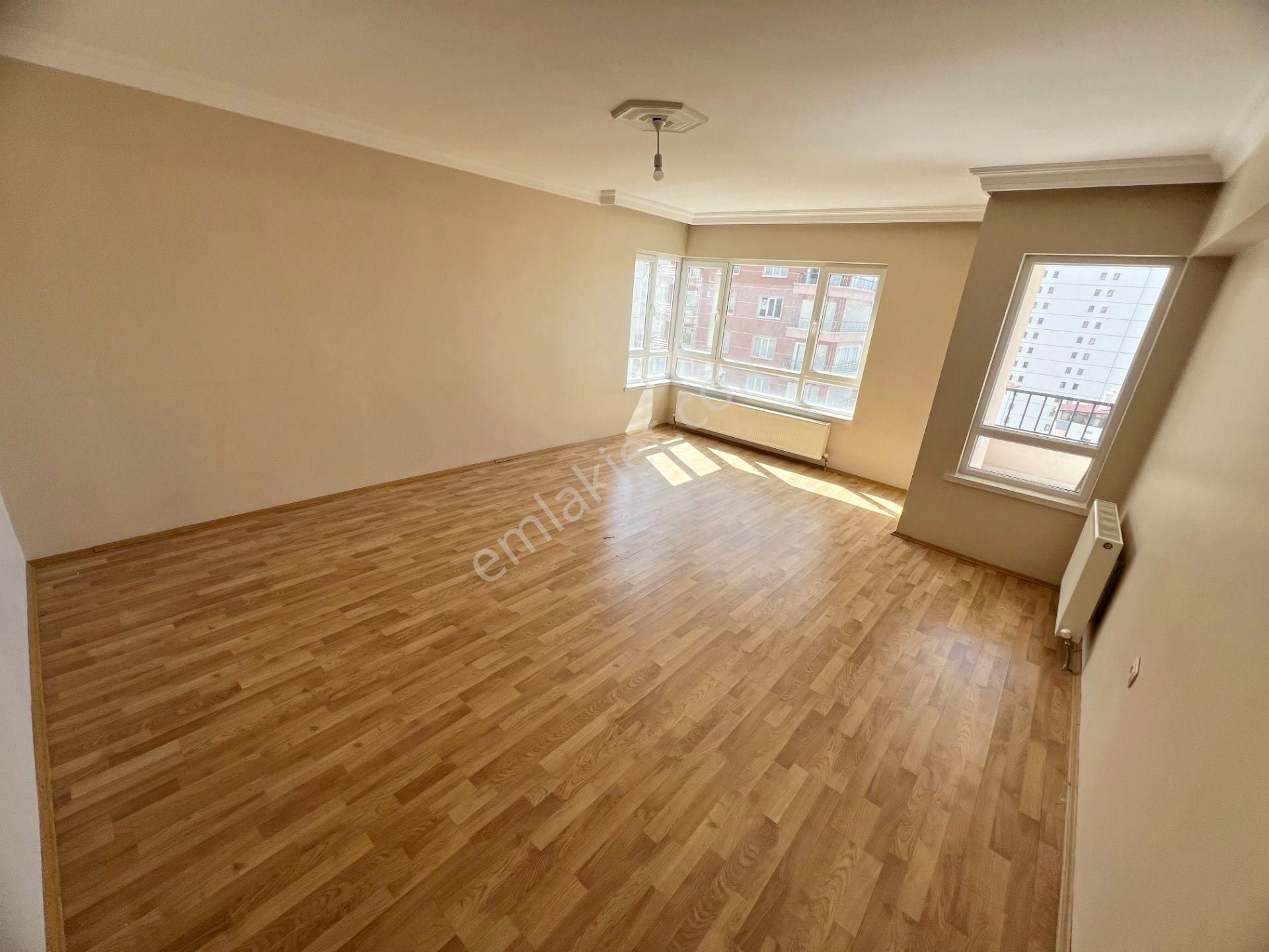 Cihandan Barıştepe Mah Demirdağ Cadde Üzeri Satlık 3+1 Daire - Görsel 8