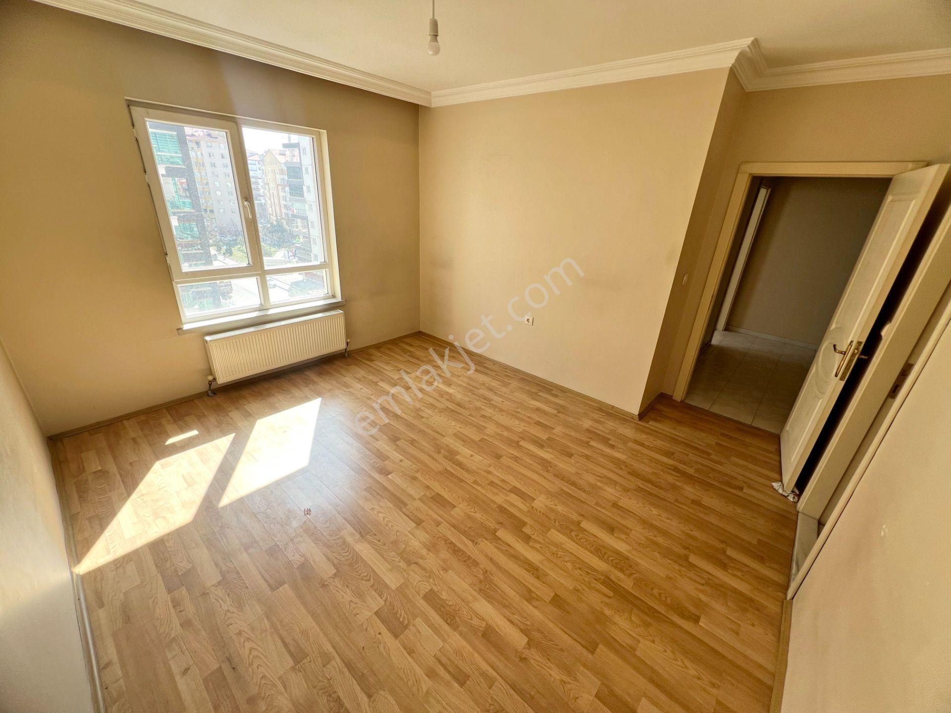 Cihandan Barıştepe Mah Demirdağ Cadde Üzeri Satlık 3+1 Daire - Görsel 25
