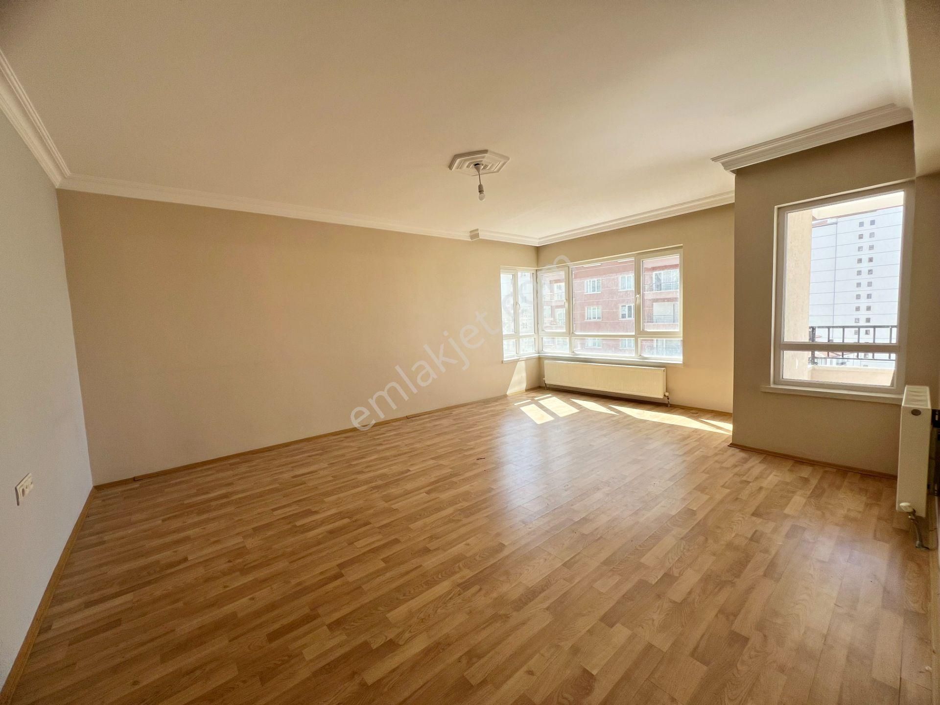 Cihandan Barıştepe Mah Demirdağ Cadde Üzeri Satlık 3+1 Daire - Görsel 13