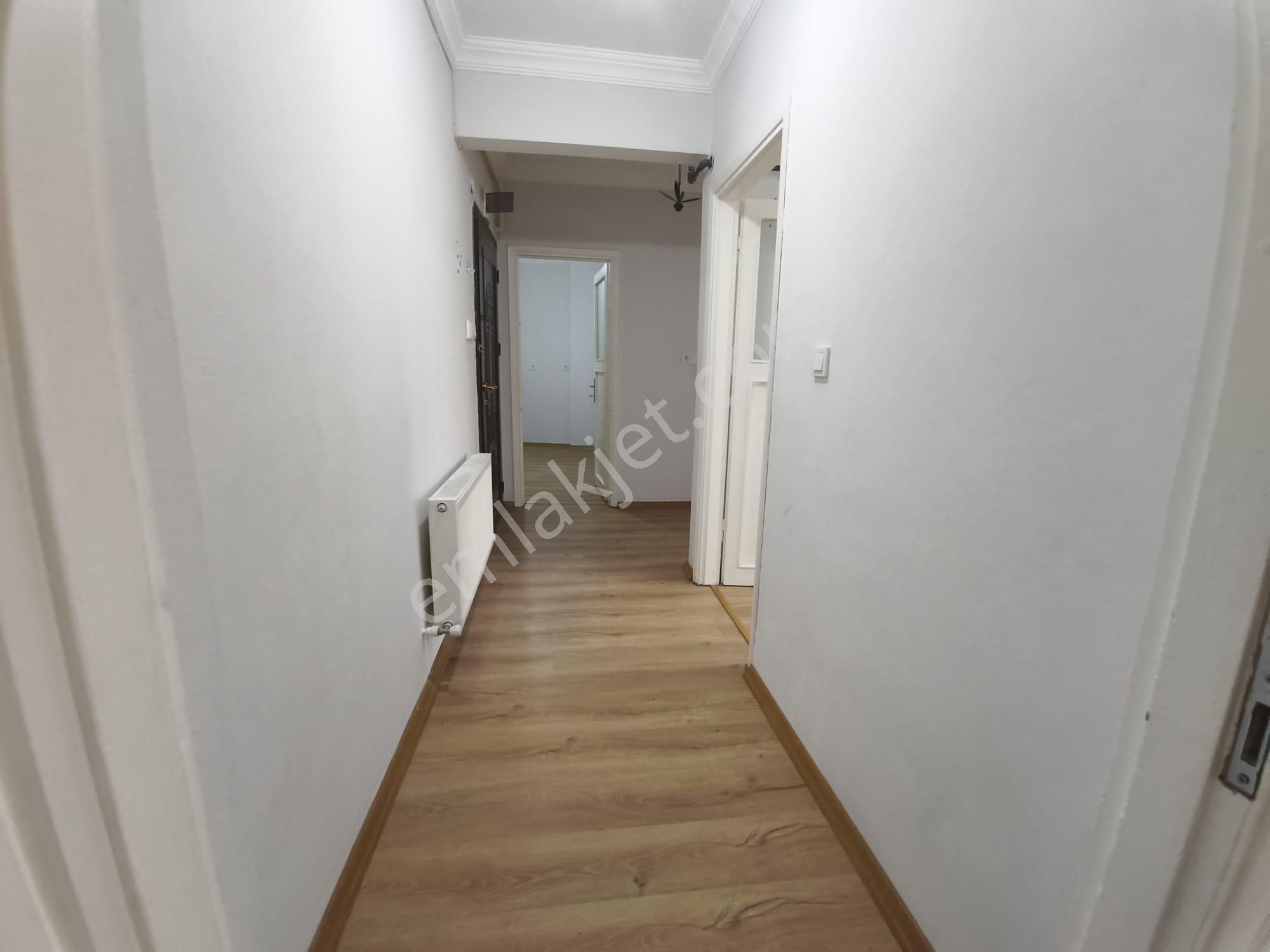 İgr Gayrimenkul Üsküdar Merkezi Selami Ali Mah 2+1 Yüksek Giriş