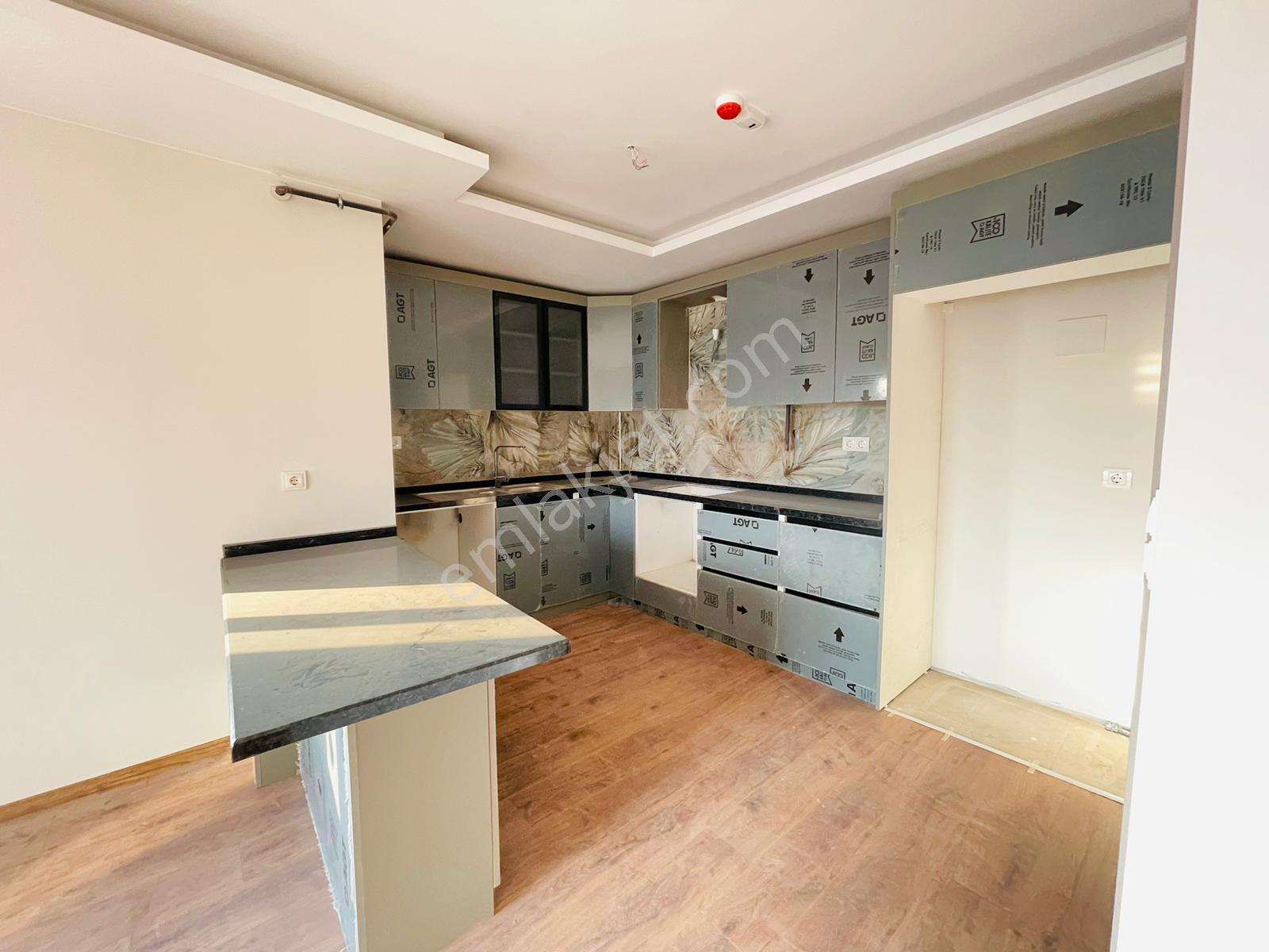 Ra Gayrimenkul İncirlikuyu Mah Kiralık Daire 4+1