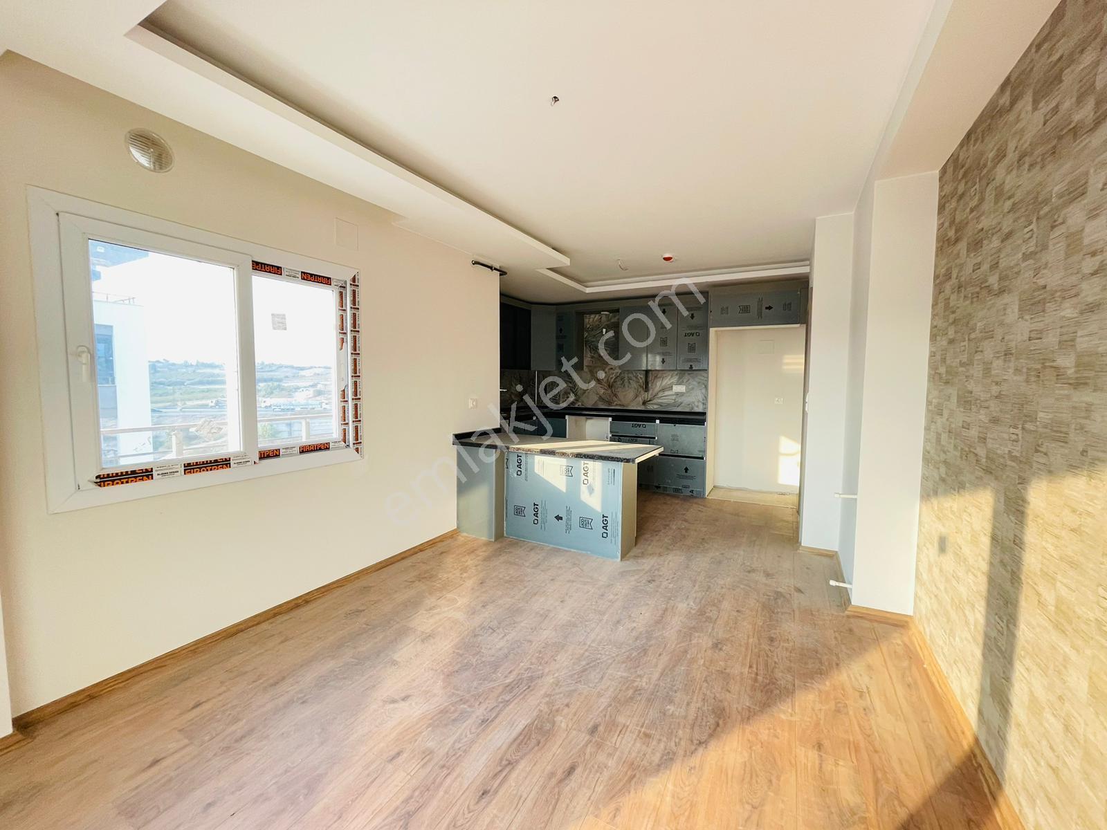 Ra Gayrimenkul İncirlikuyu Mah Kiralık Daire 4+1 - Görsel 2