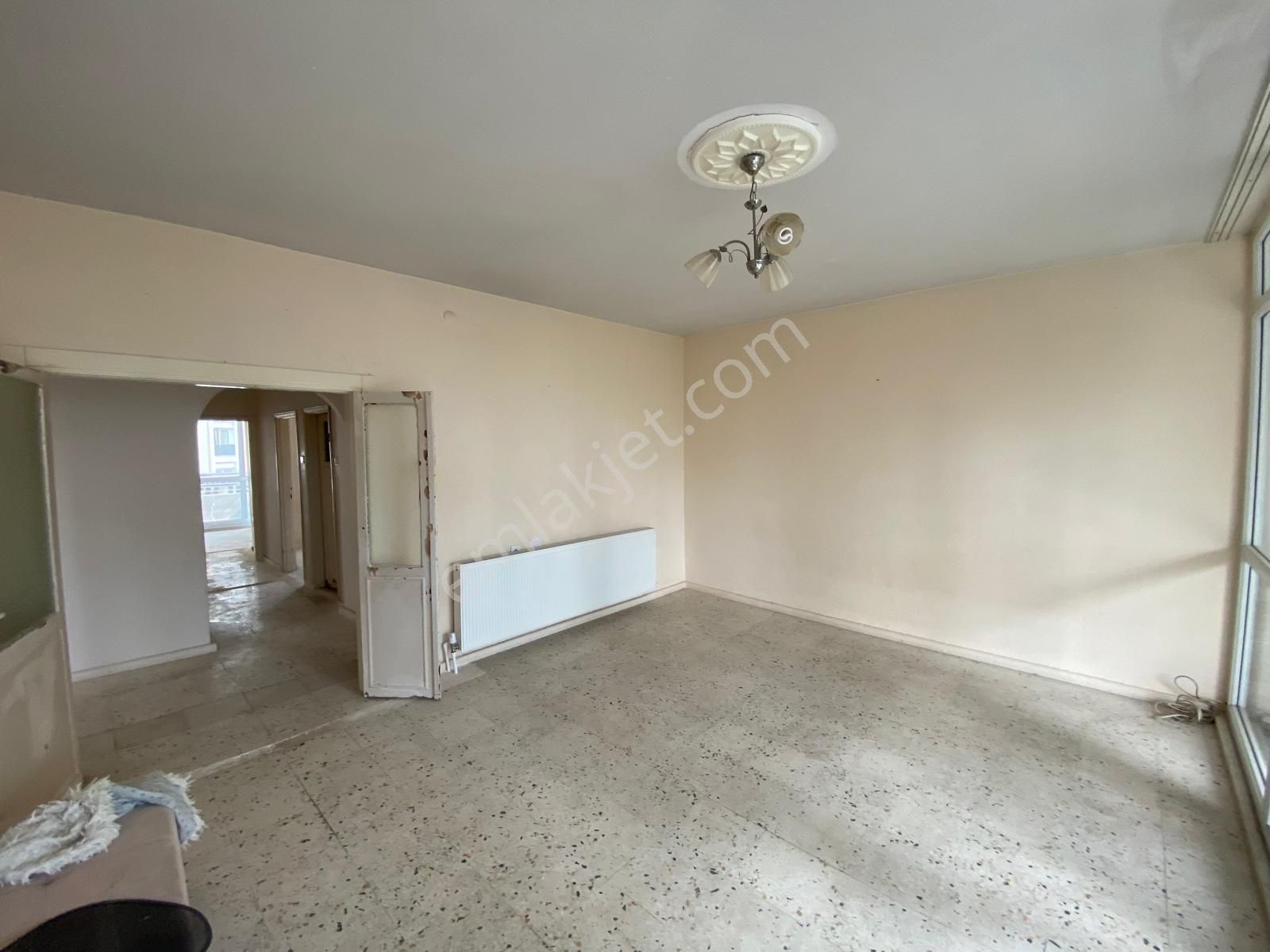 Tece Deniz Mah.de Satılık 1+1 Fiyatına 3+1 Bağımsız Mutfaklı , D.gazlı Daire - Görsel 6