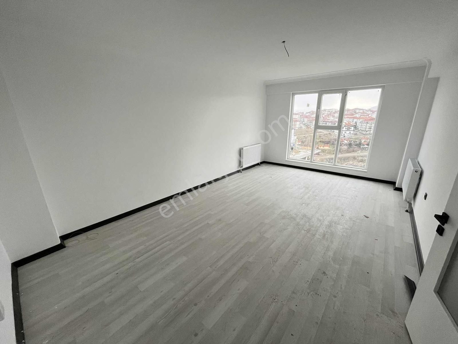 Mülk Emlak Ofisinden Her Bütçeye Uygun Kiralık Daireler !! - Görsel 25