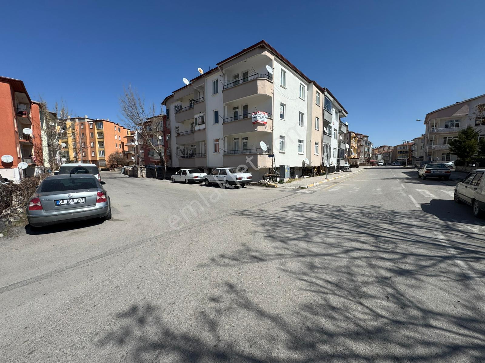 Taşpazar Mahallesi Kafeler Caddesi Arkası Piri Mehmet Paşa Okulu Karşısı Kiralık 3+1daire