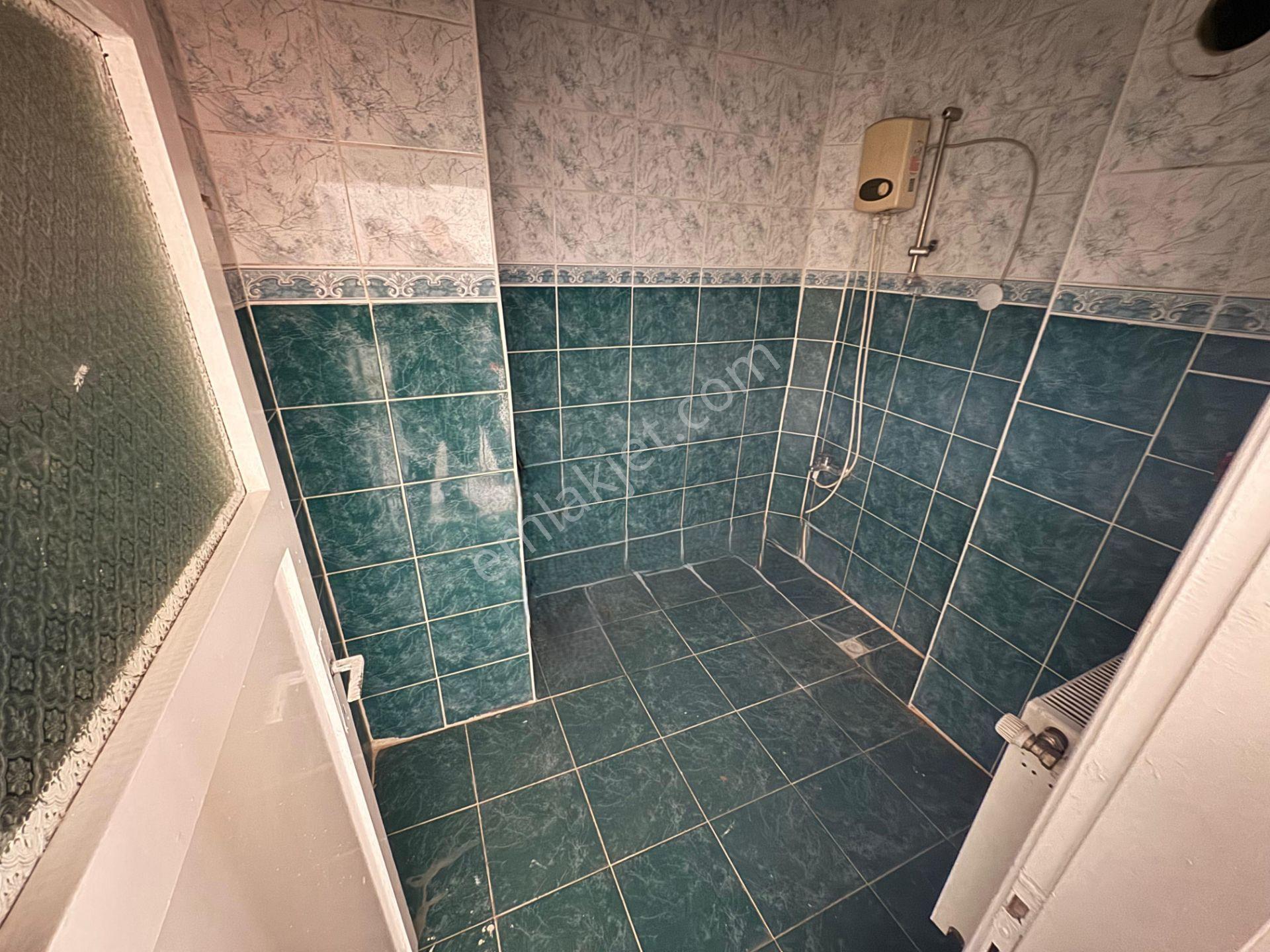 Taşpazar Mahallesi Kafeler Caddesi Arkası Piri Mehmet Paşa Okulu Karşısı Kiralık 3+1daire - Görsel 24