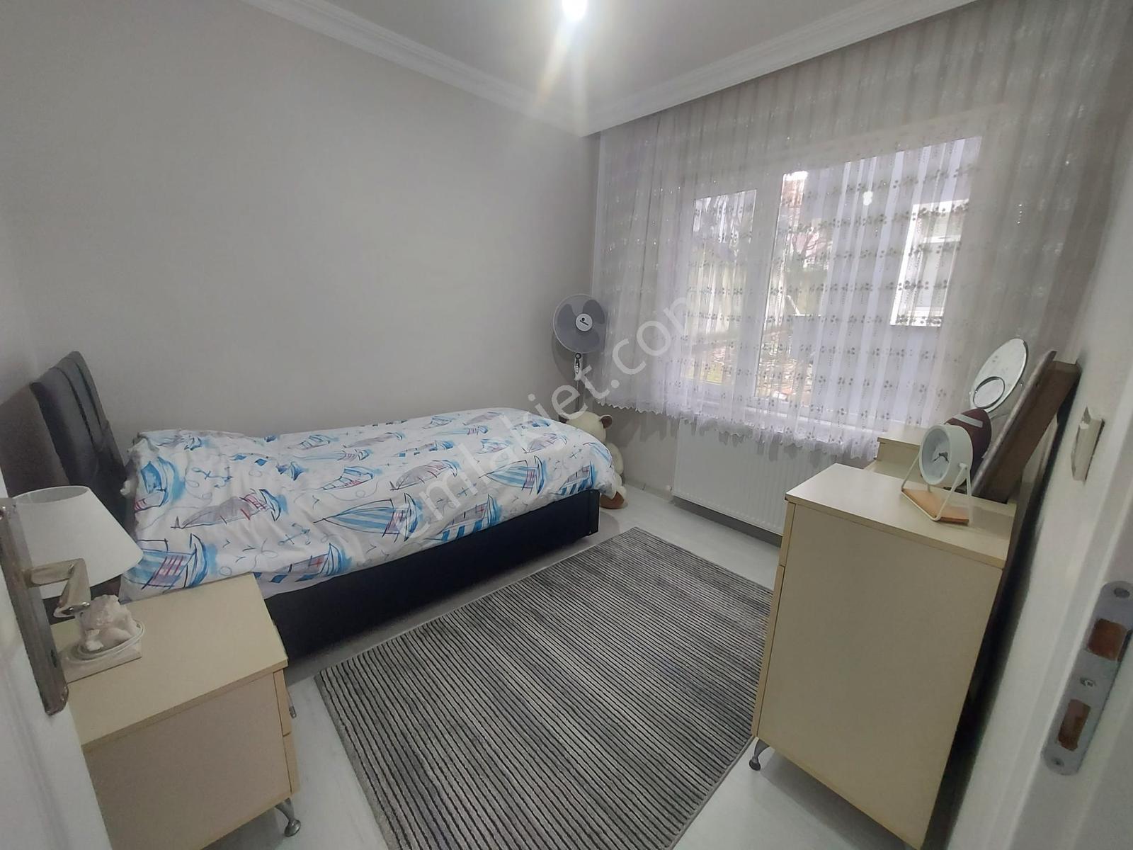 Sakarya Adapazarında Manzaralı 2 Ayrı Daire Tek Tapu - Görsel 22