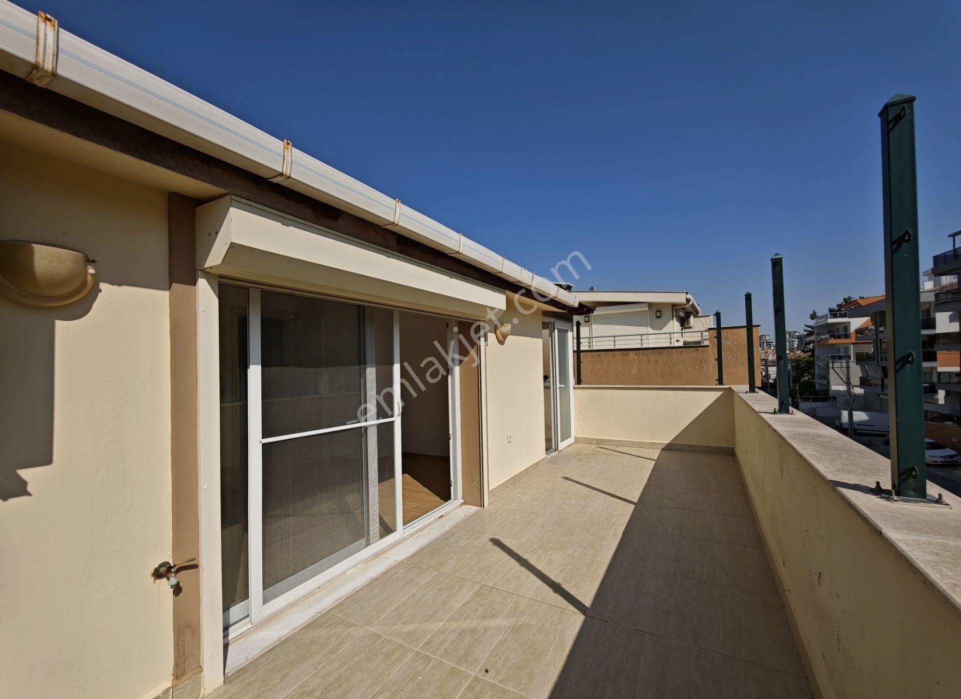 Kuşadası Kadınlar Denizi Satılık Deniz Manzaralı Dublex Daire - Görsel 31