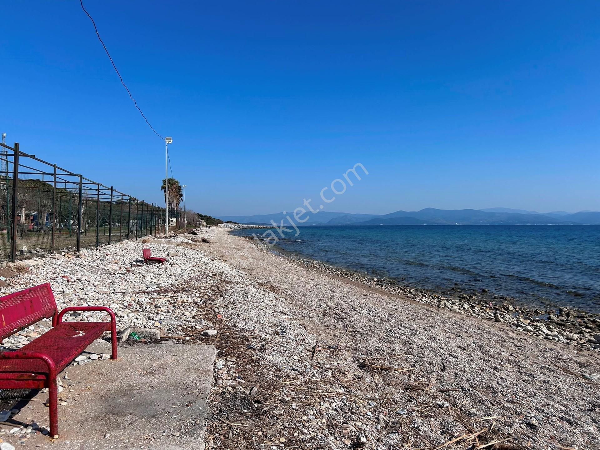 İzmir Menderes Ahmetbeyli Mah Maydonoz Koyunda Satılık Geniş Aileler İçin Satılık Villa - Görsel 25