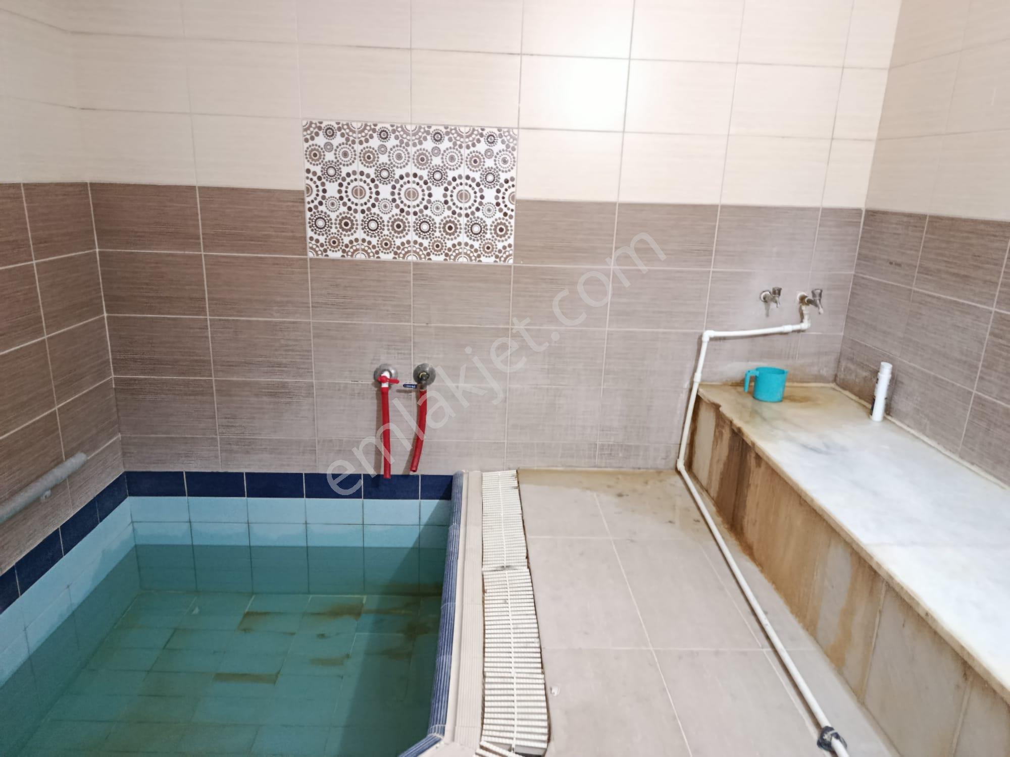 Tezcan Emlaktan Havuzlu Kırkpınar Termalde Satılık 1+1 Daire - Görsel 6