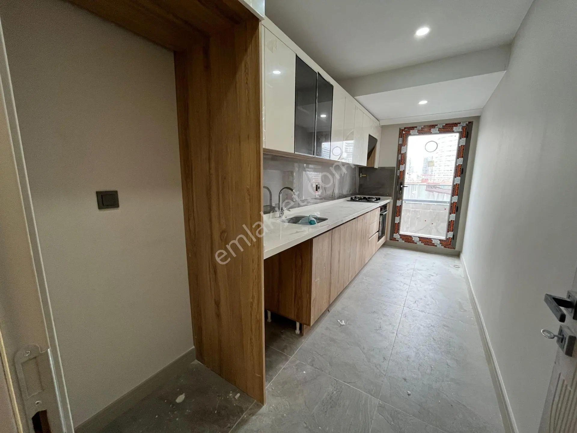 Loft'tan İnönü'de Kapalı Otoparklı Lüks 4.normal Kat Daire - Görsel 3