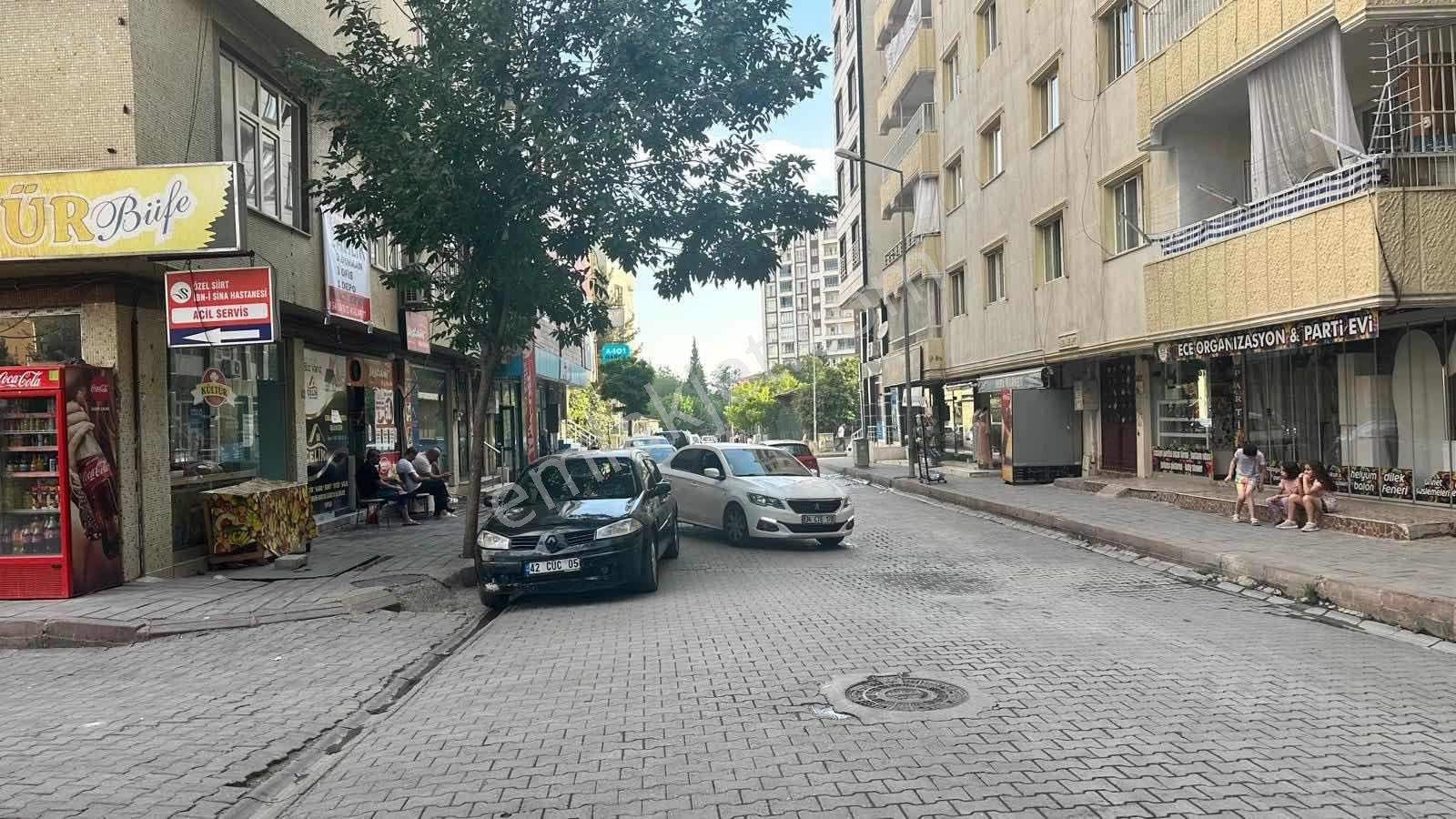 Hayat Gayrimenkul Güres Cad. Satılık 3 Dükkan+3 Ofis+depo - Görsel 12