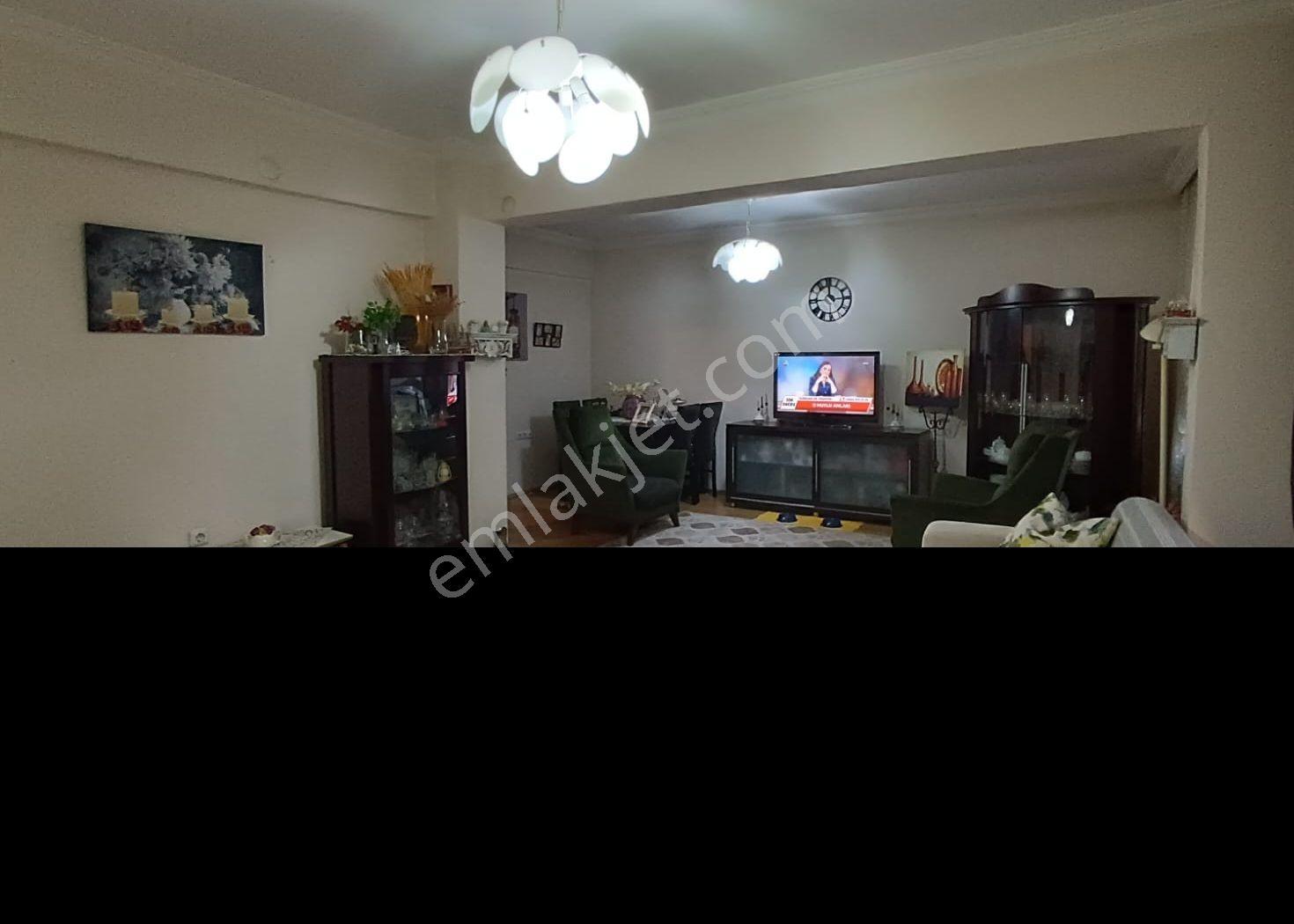 Acilll.satılık 3+1 Daire 100.yıl Bulvarına Çok Yakın - Görsel 14