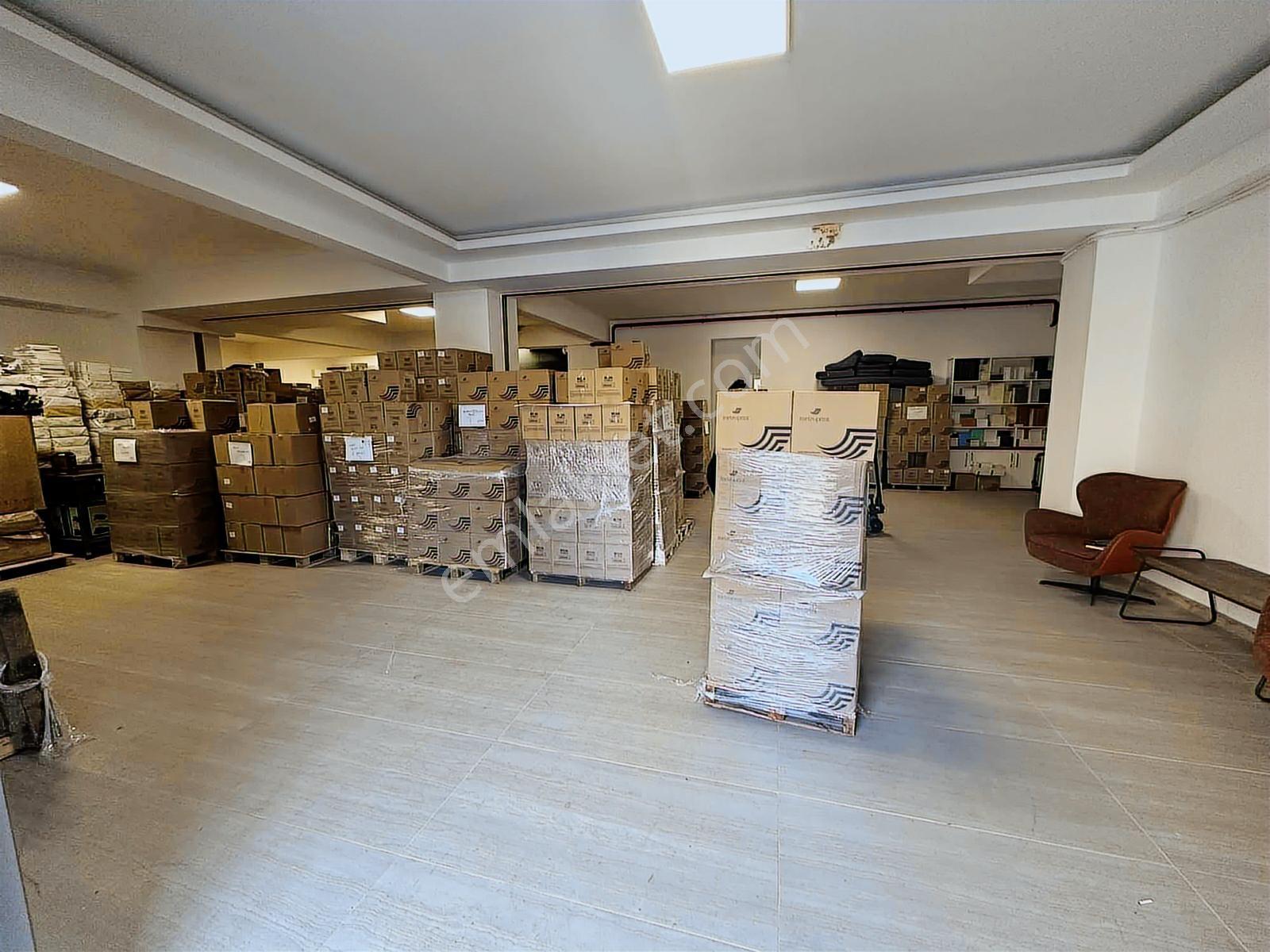 Turpa Balçovadan Bulut Orman Evlerinde 300m2 Lüks Satılık Dükkan - Görsel 6