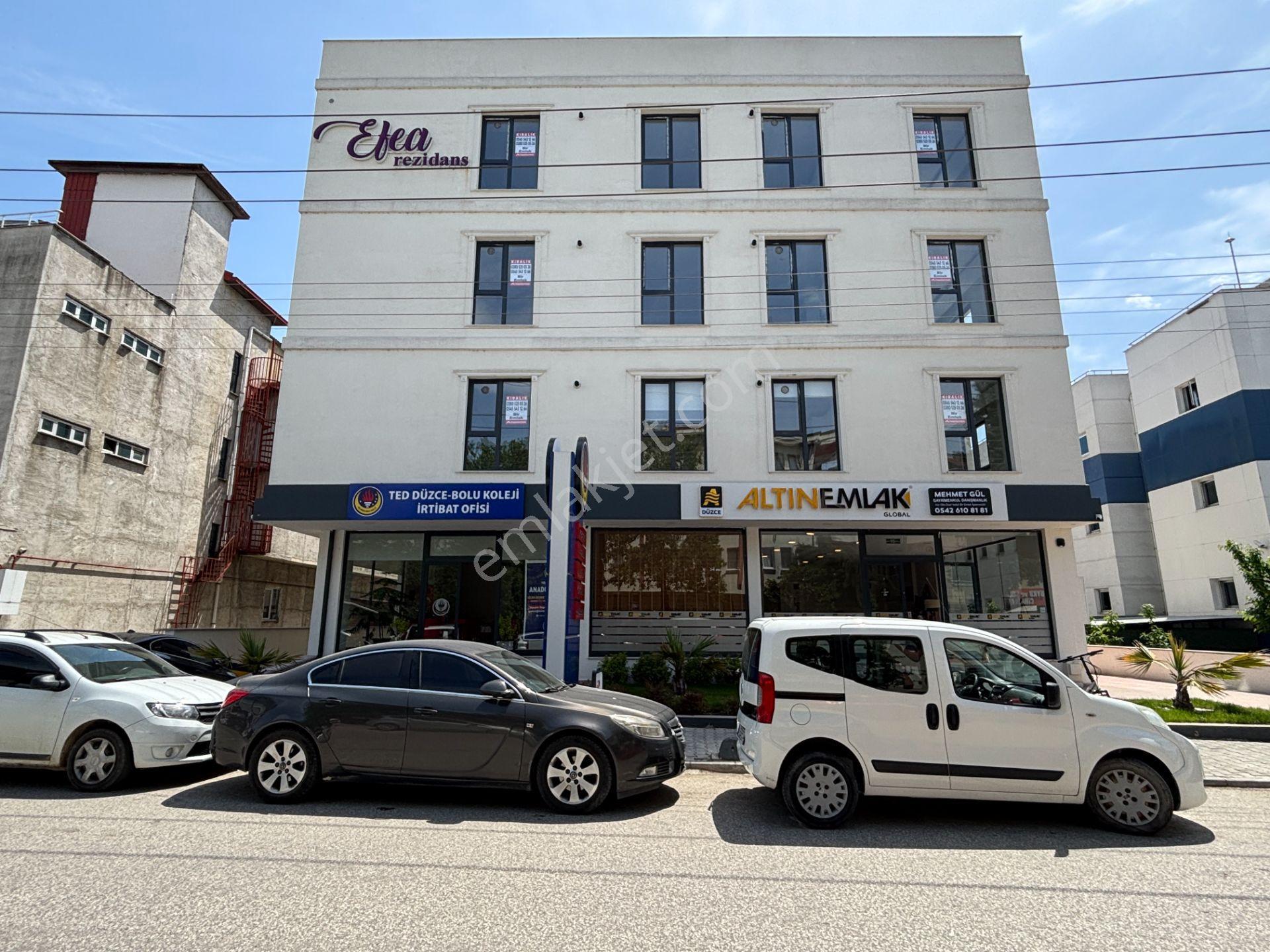 Cedidiye Mahallesi Efea Rezidans’ta 2+1 128 M² Eşyalı Kiralık Ara Kat Daire - Görsel 2