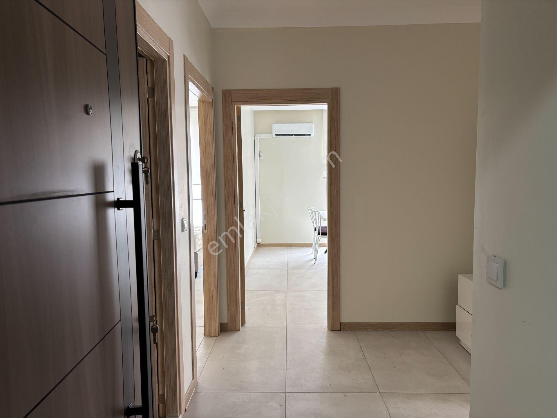 Cedidiye Mahallesi Efea Rezidans’ta 2+1 128 M² Eşyalı Kiralık Ara Kat Daire - Görsel 6