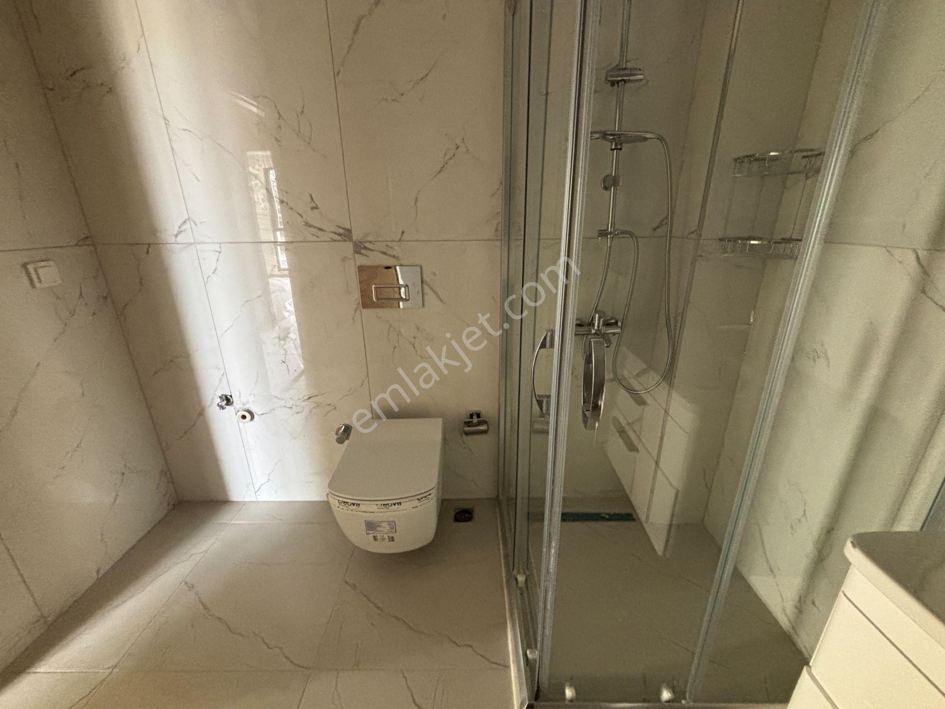 Cedidiye Mahallesi Efea Rezidans’ta 2+1 128 M² Eşyalı Kiralık Ara Kat Daire - Görsel 25