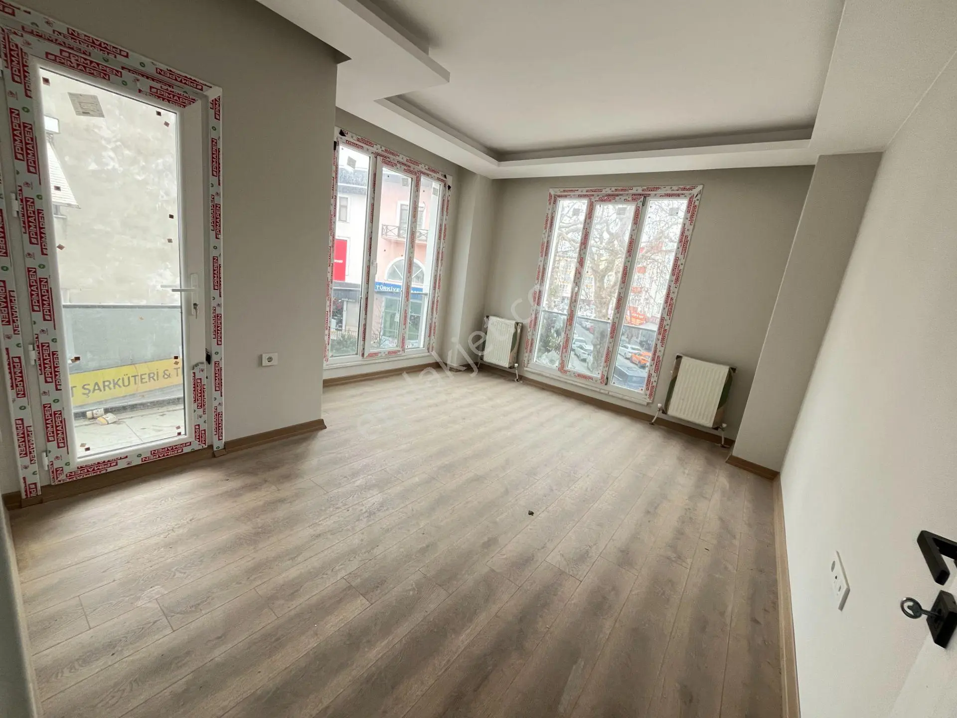 Büyükçekmece 19 Mayıs Mah Ultra Lüks Sıfır 3+1 Acil Satılık Daire - Görsel 2