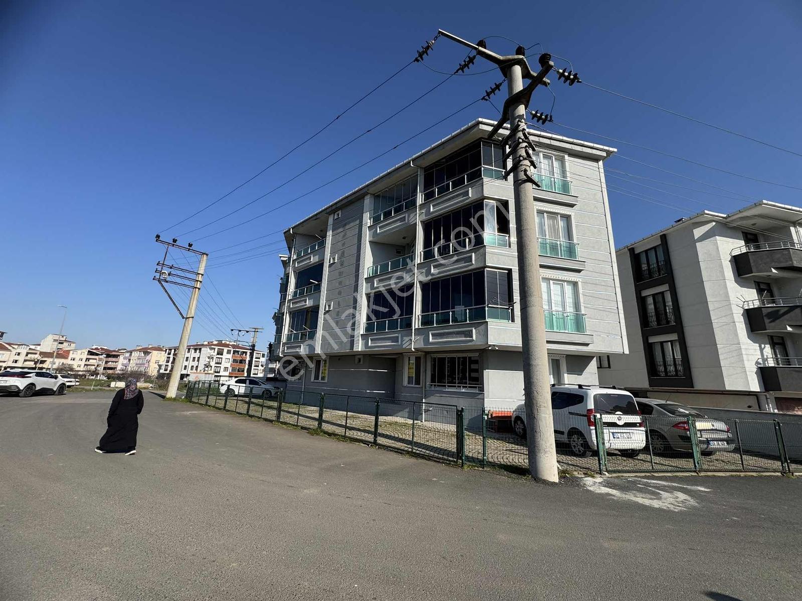 Tuğra'dan Hatip Mahallesinde Güzel Konumda 2+1 Masrafsız Daire - Görsel 12