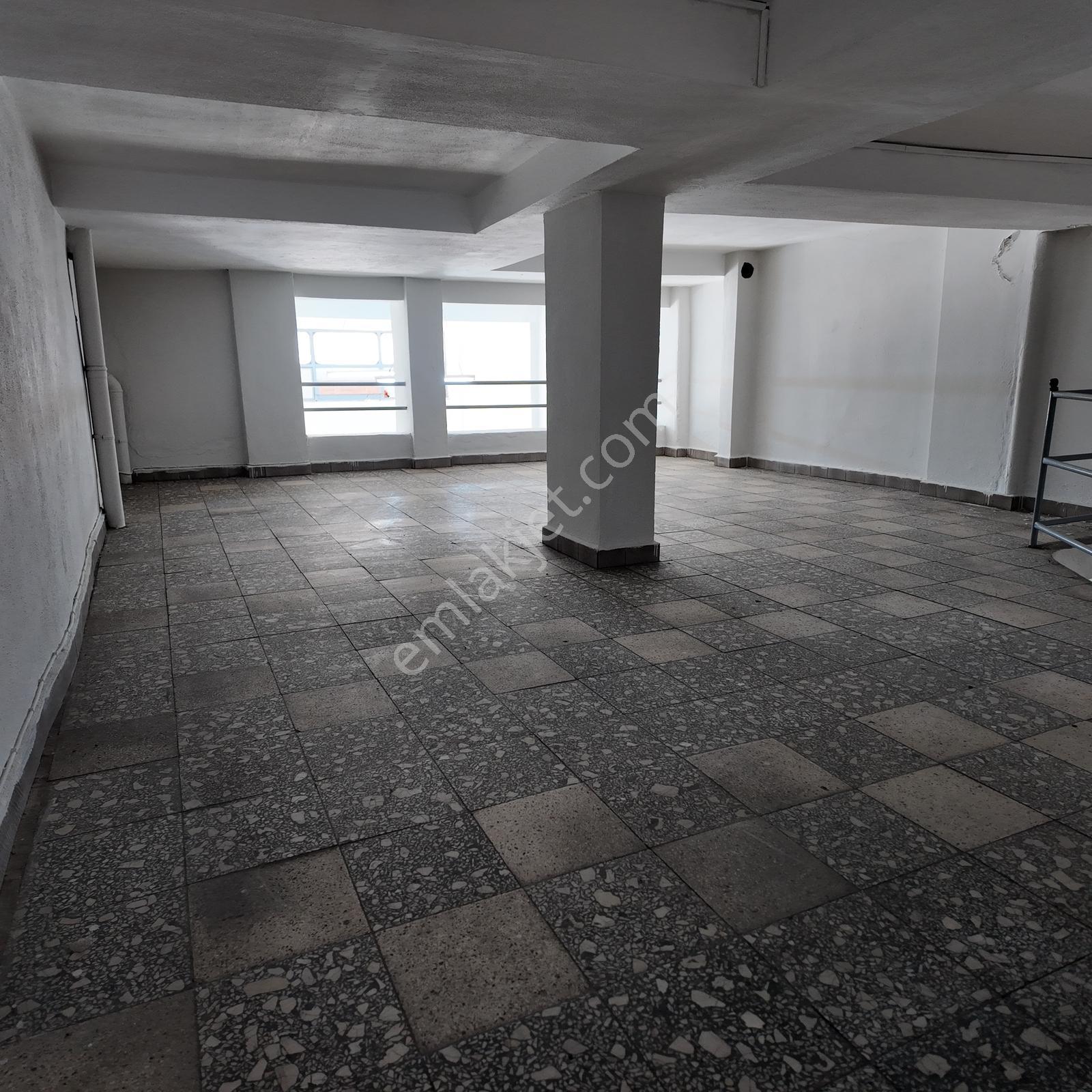Tahirün Caddesine 30 Metre Mesafede 108 M2 Batarlı İş Yeri - Görsel 9